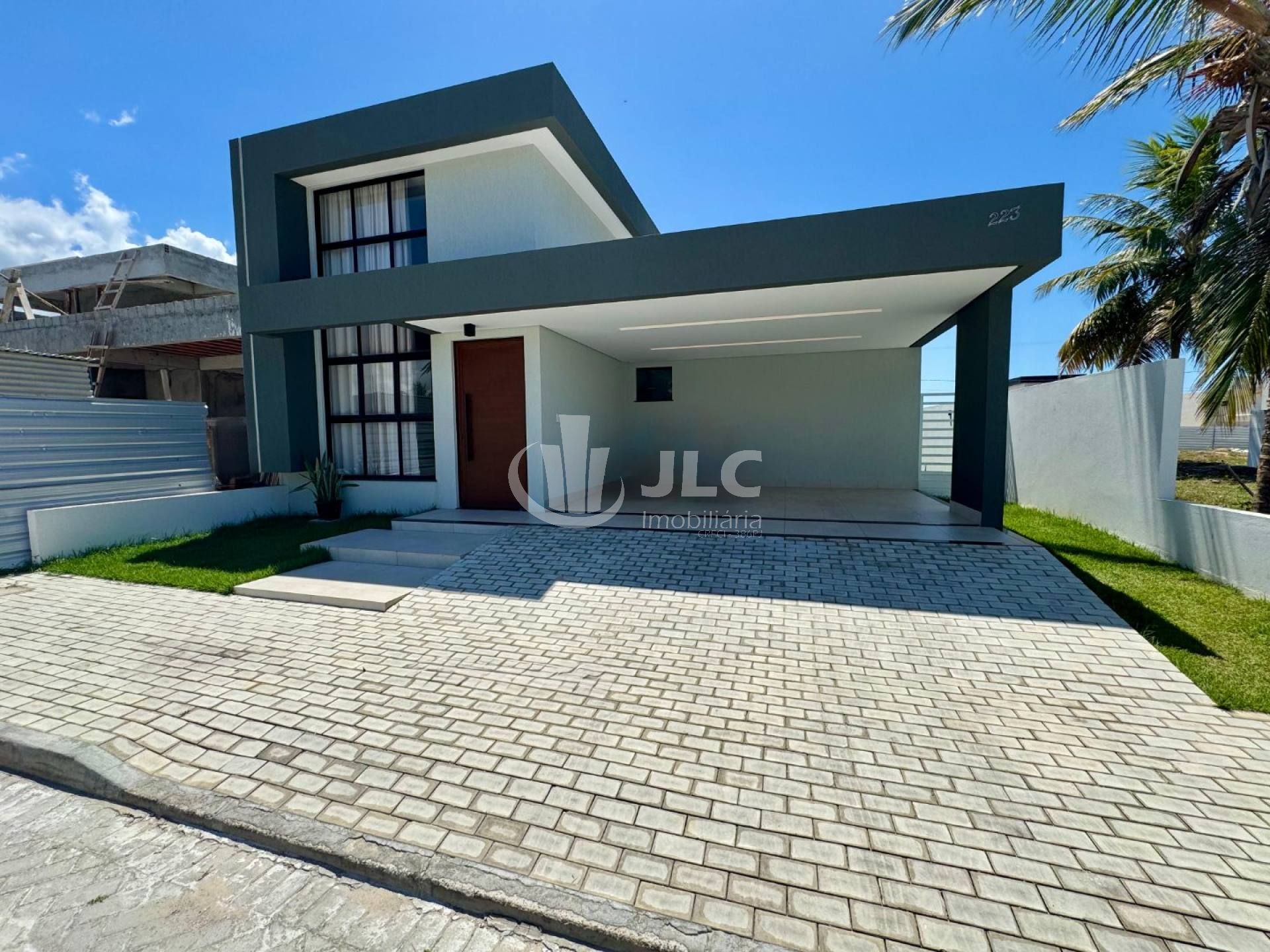 Excelente Casa à Venda no Condomínio Maluí Residence