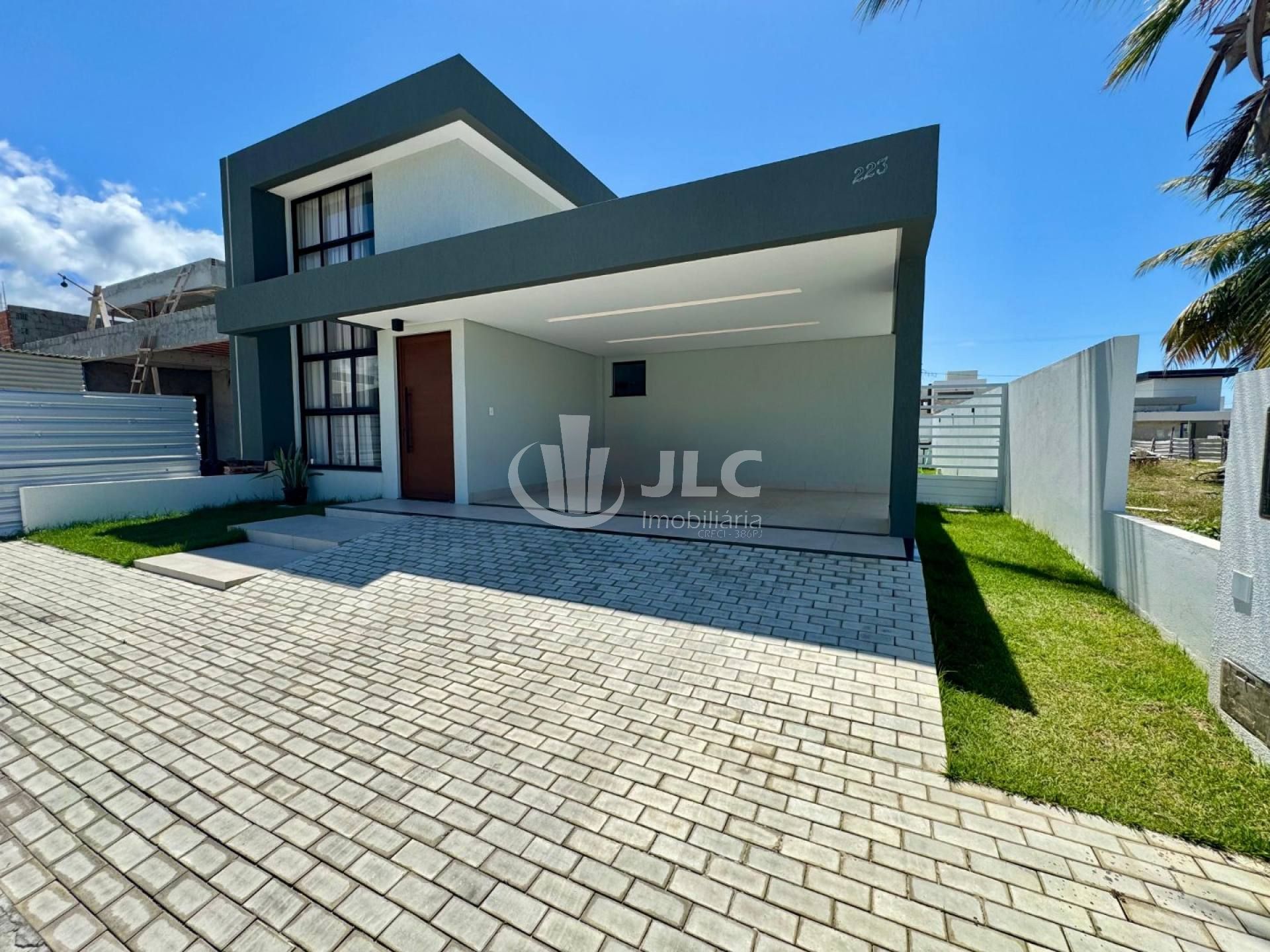 Excelente Casa à Venda no Condomínio Maluí Residence