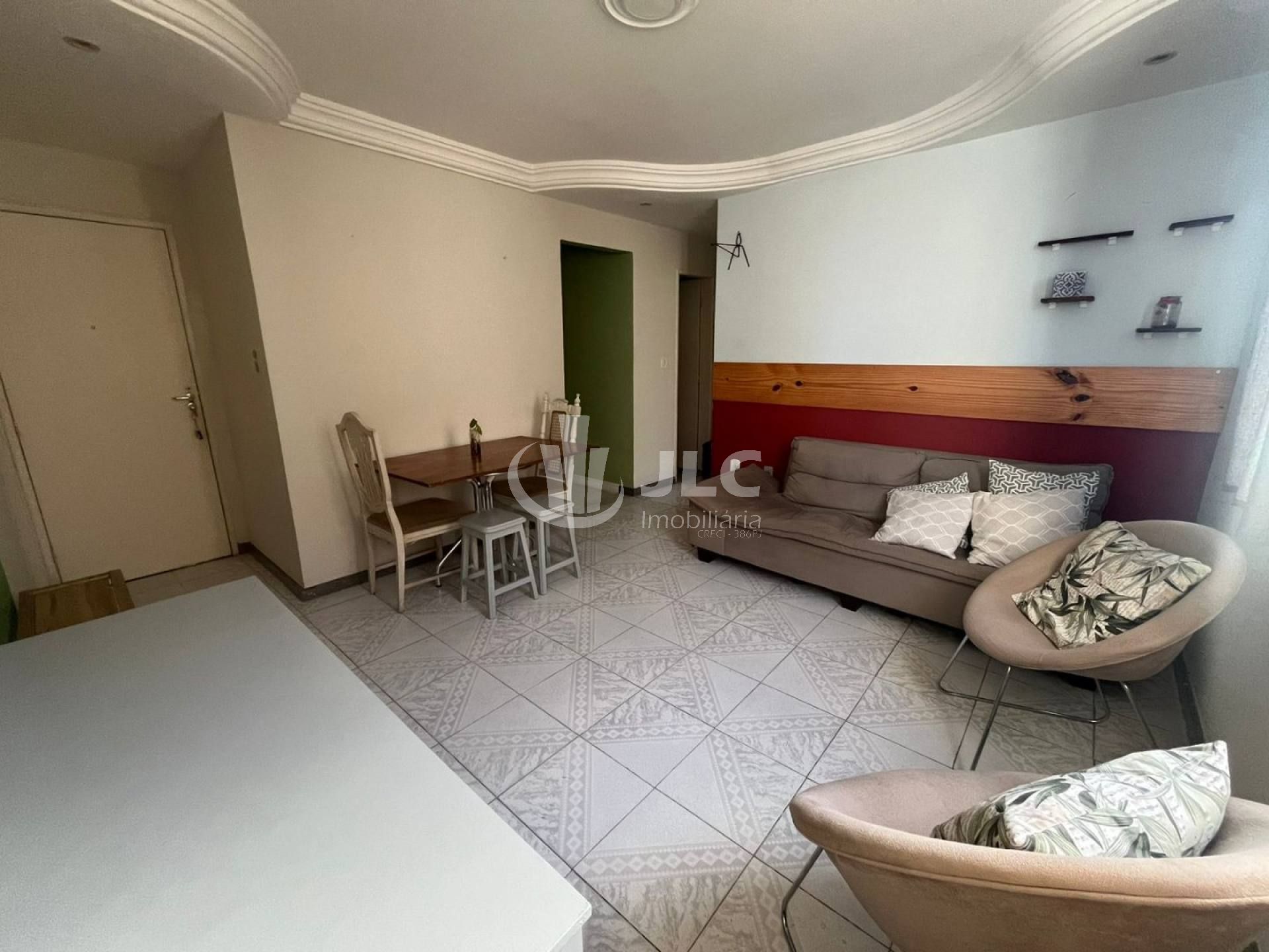 Apartamento semi mobiliado à venda no Condomínio Rosa dos Ventos