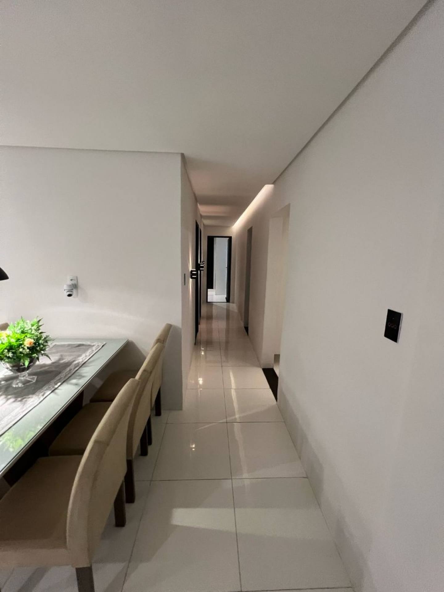 Apartamento à Venda no Condomínio Francisco Moreira