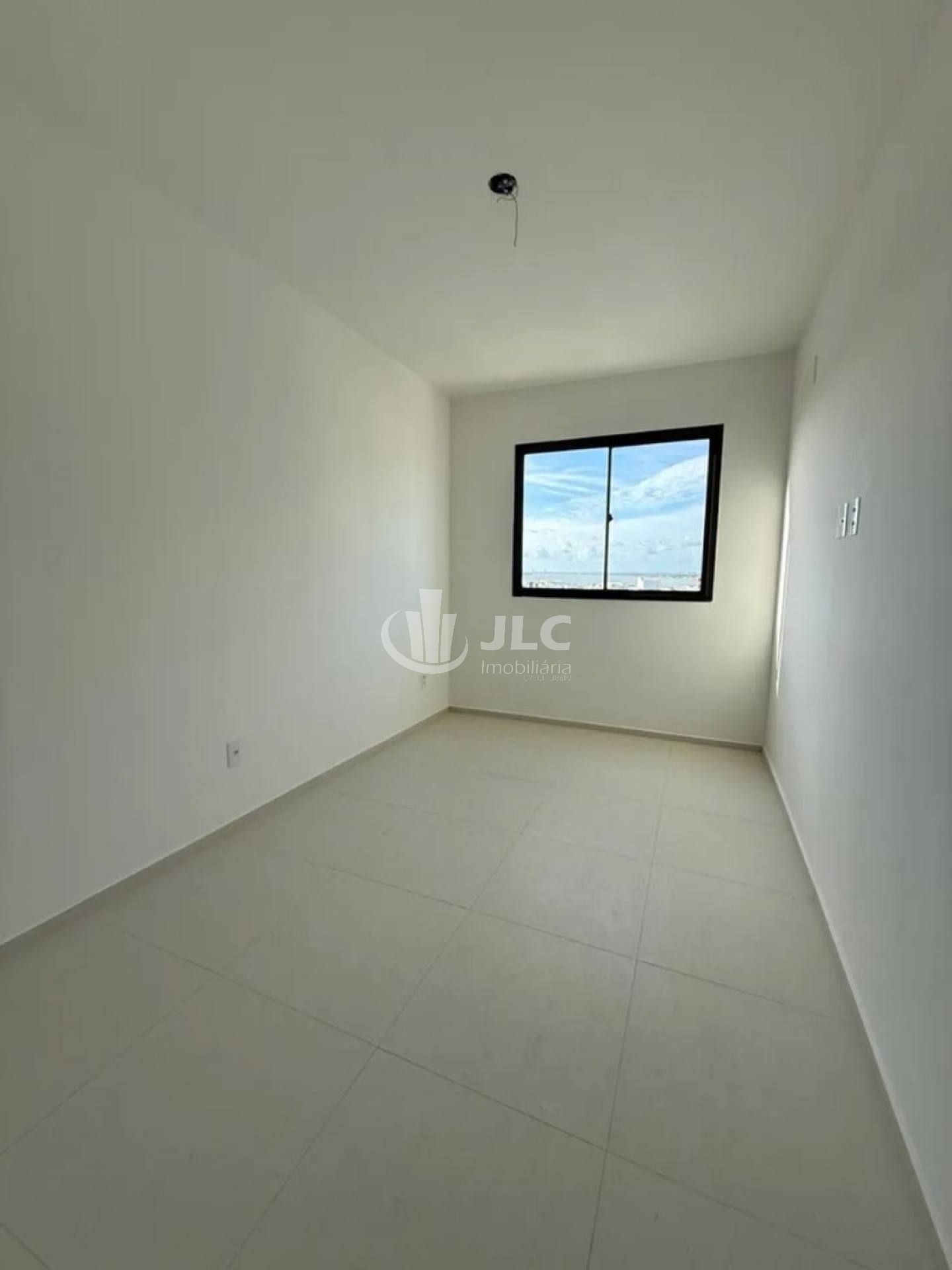 Marbello Residence -  Varanda com vista para o mar.