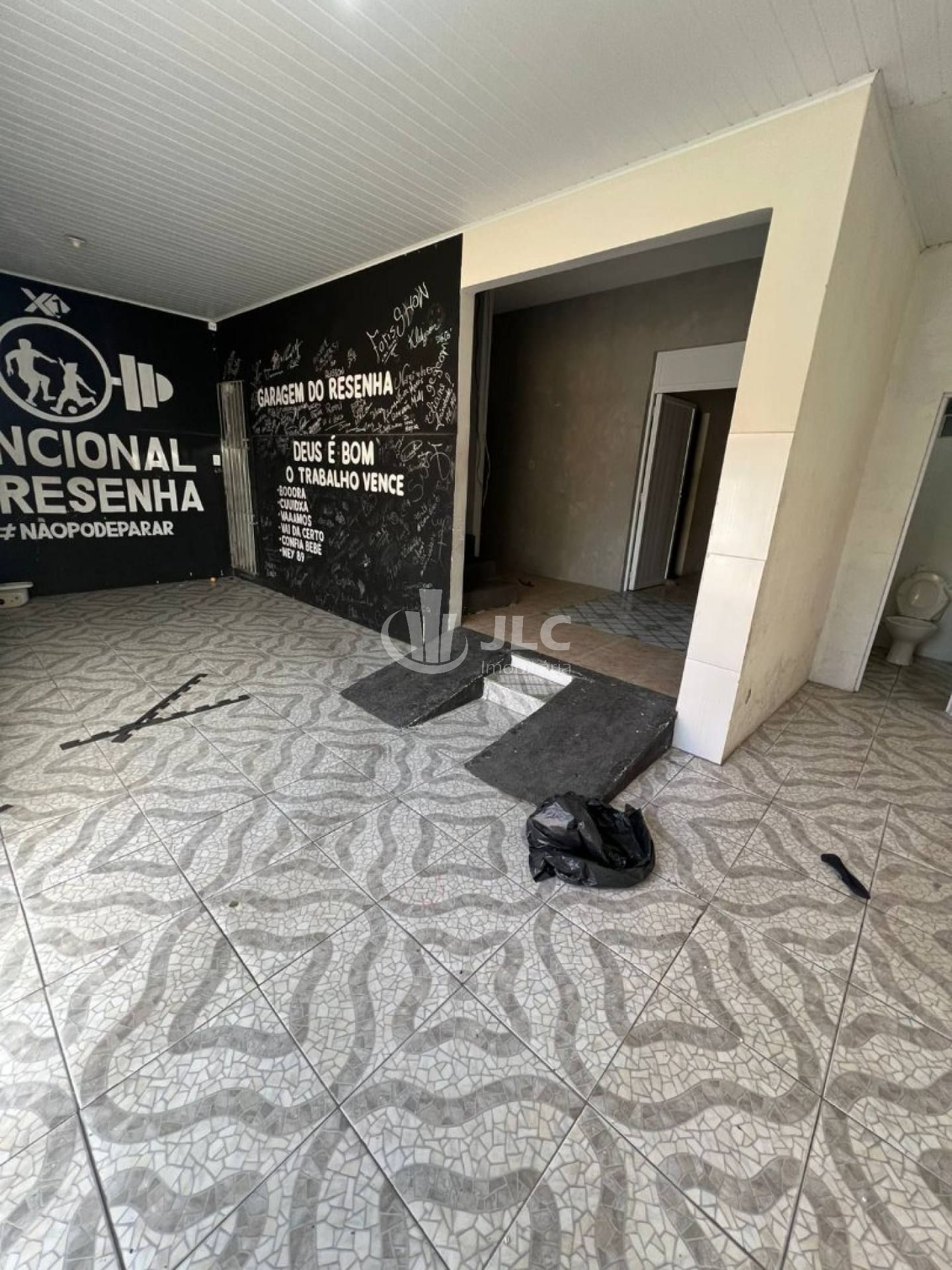 CASA À VENDA CONJUNTO JOÃO ALVES