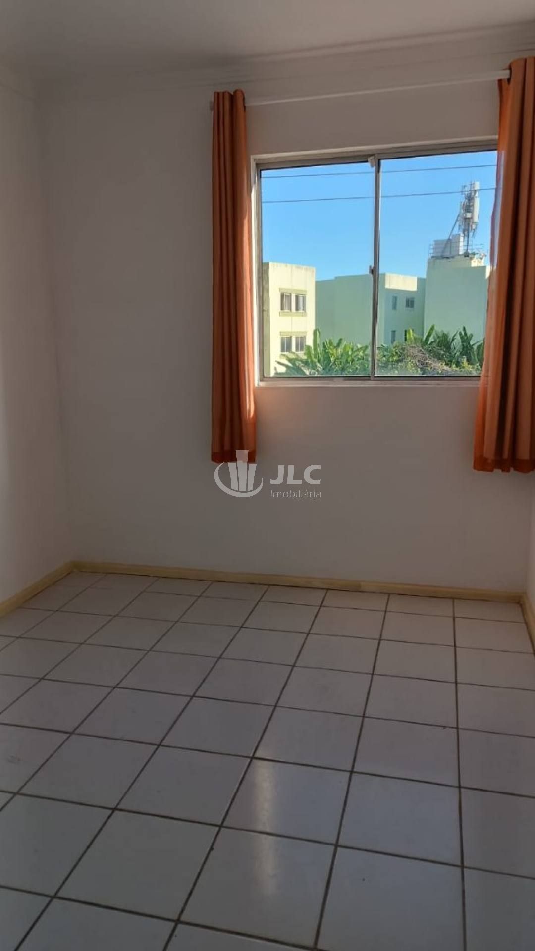 Apartamento para Alugar – Condomínio Veredas do Sol