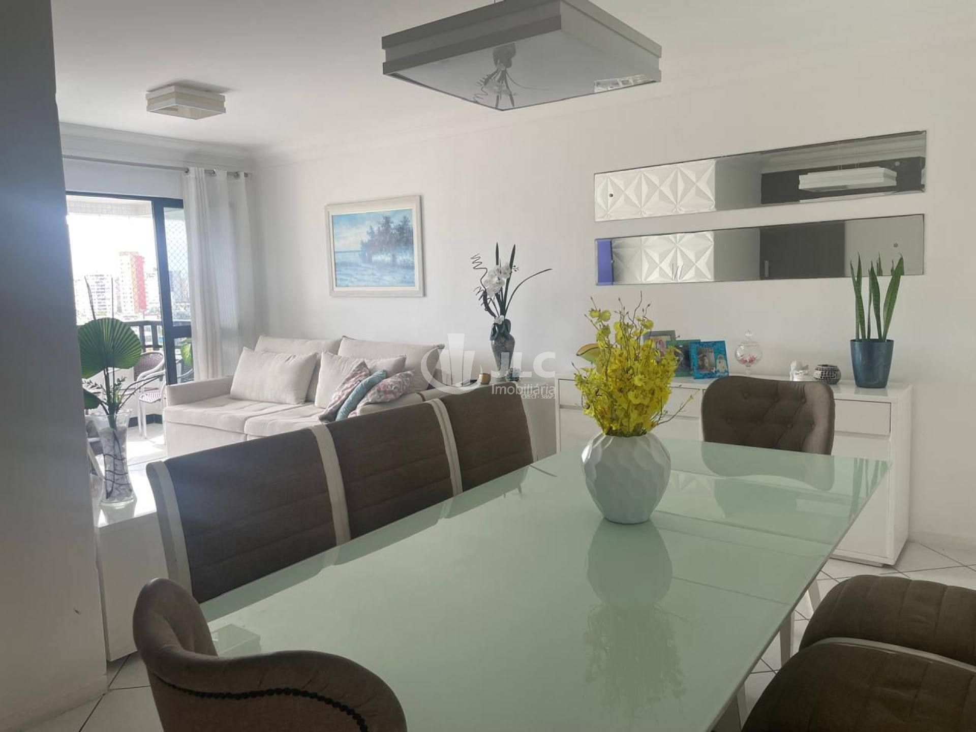APARTAMENTO NO CONDOMÍNIO TYROL JARDINS