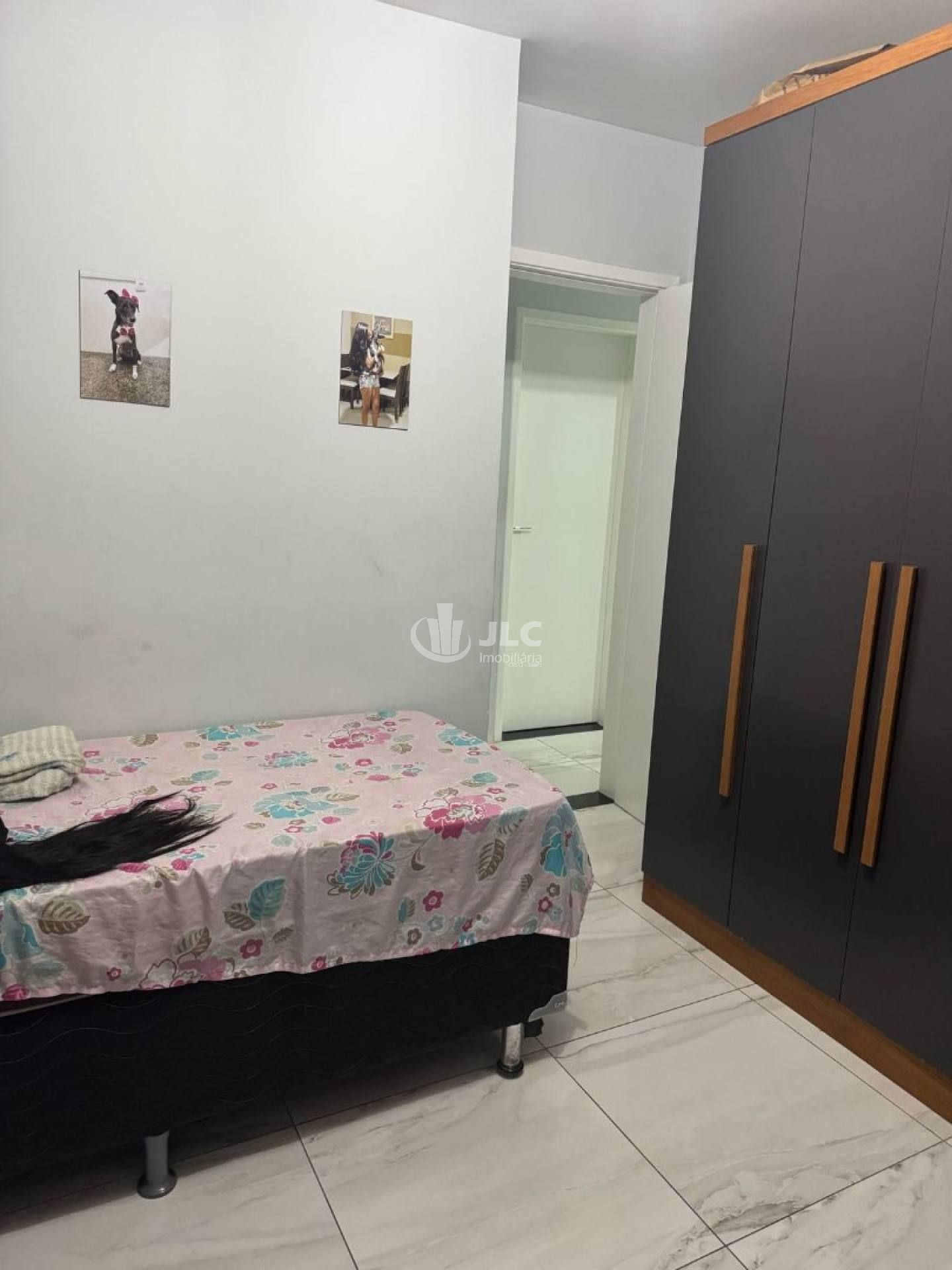 APARTAMENTO À VENDA – CONDOMÍNIO VILA POESIA