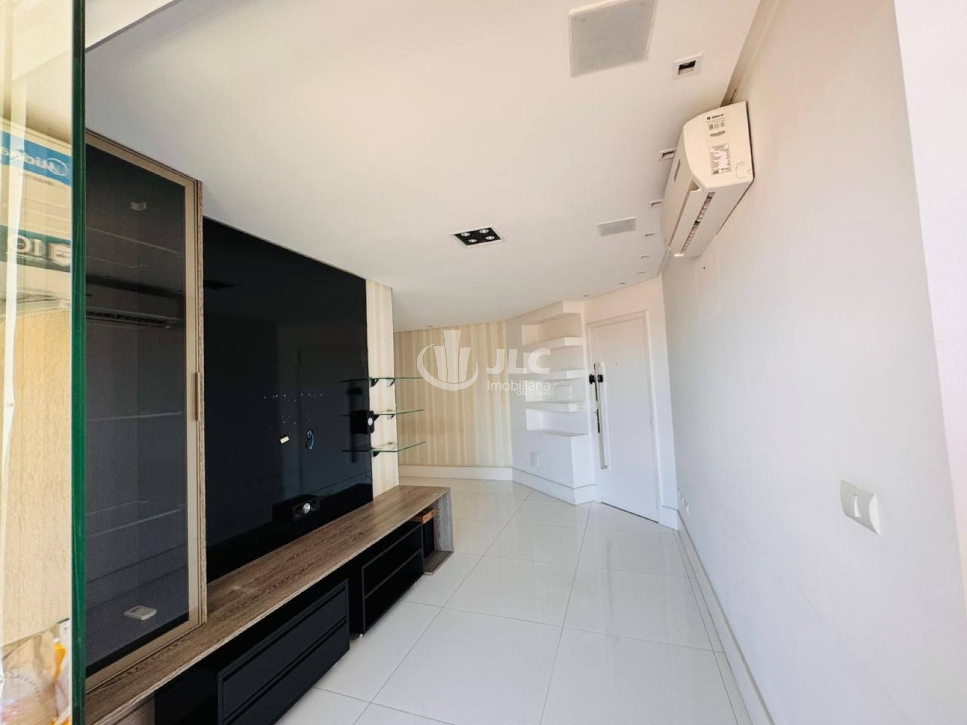 Condomínio Victoria Garden - Excelente localização!!