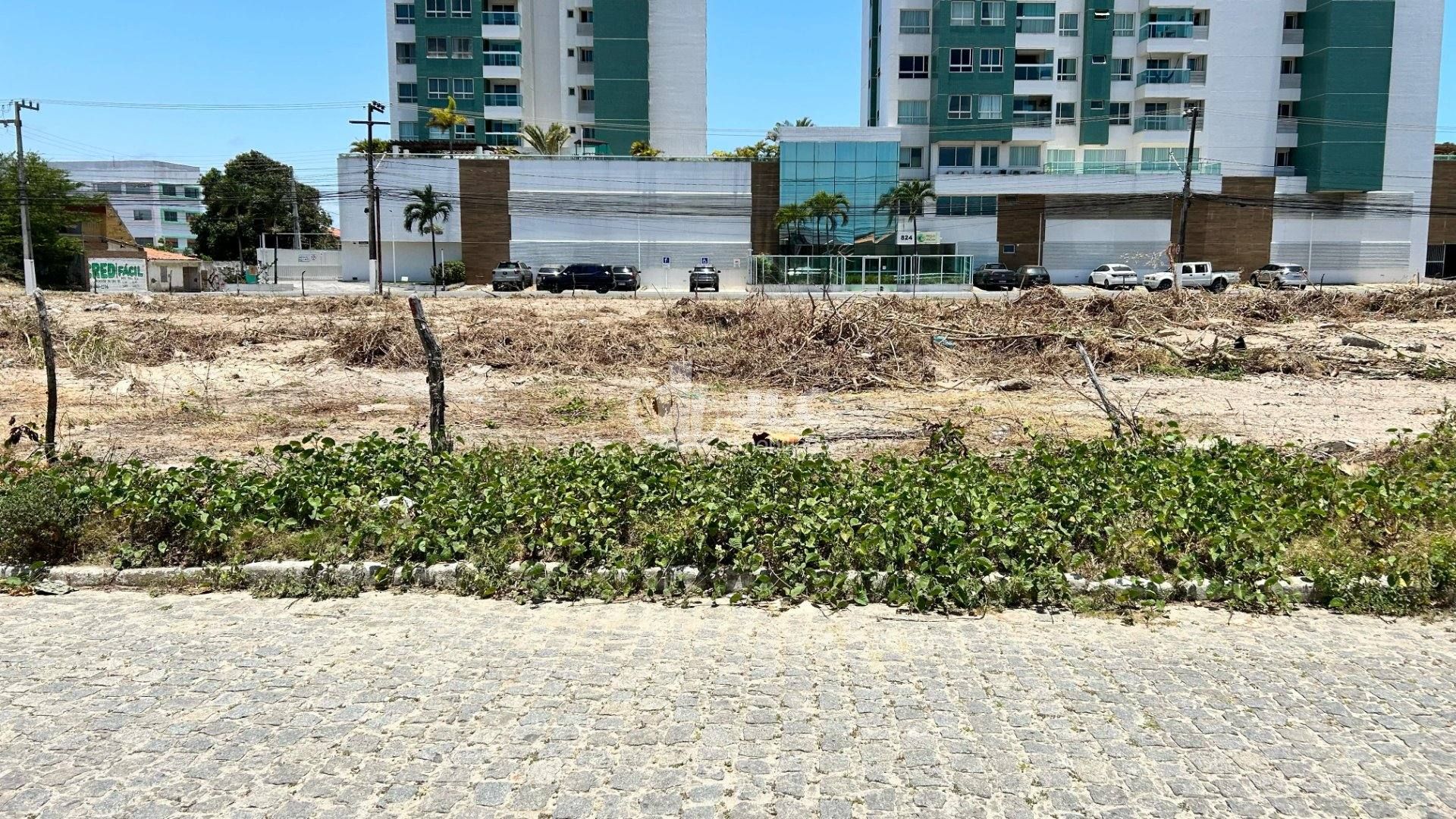 LOTE À VENDA NA ATALAIA – EXCELENTE LOCALIZAÇÃO!