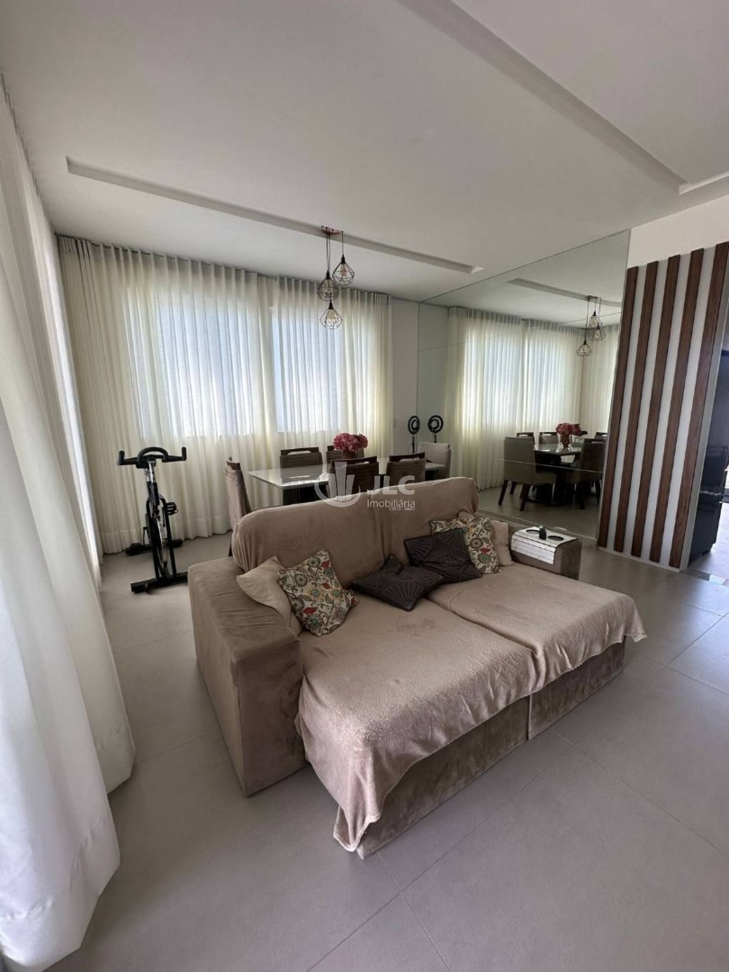 EXCELENTE CASA À VENDA NO MALUÍ RESIDENCE