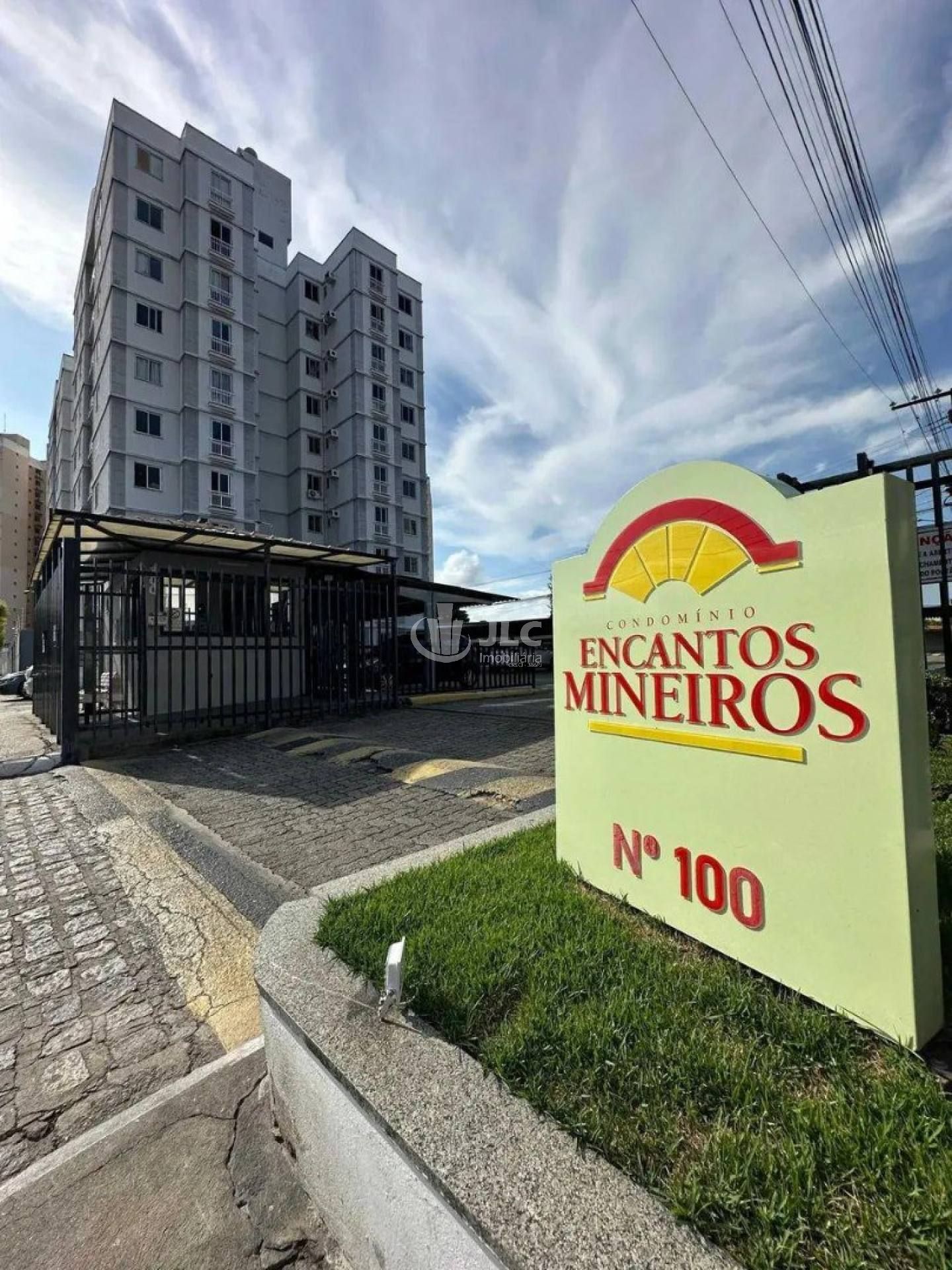 Excelente apartamento com 3/4 no condomínio Encantos Mineiros