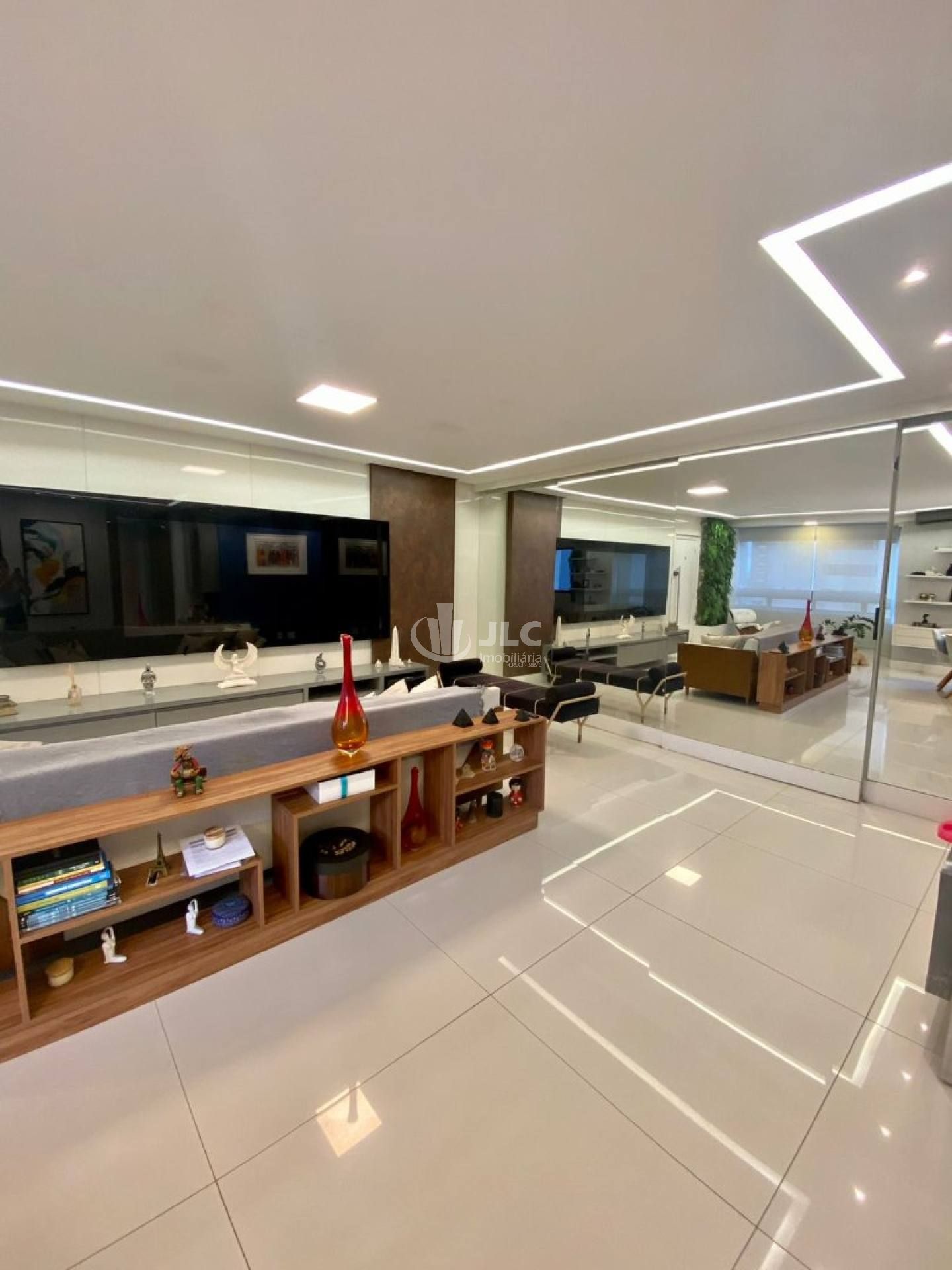 Apartamento à Venda – Edifício Eduardo Abreu