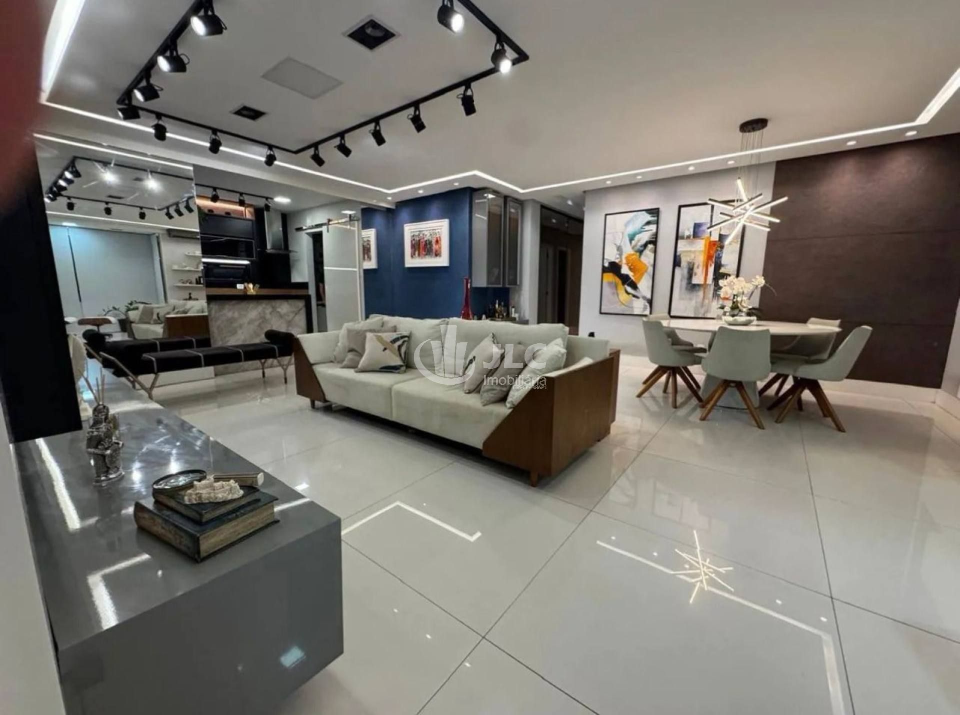 Apartamento à Venda – Edifício Eduardo Abreu