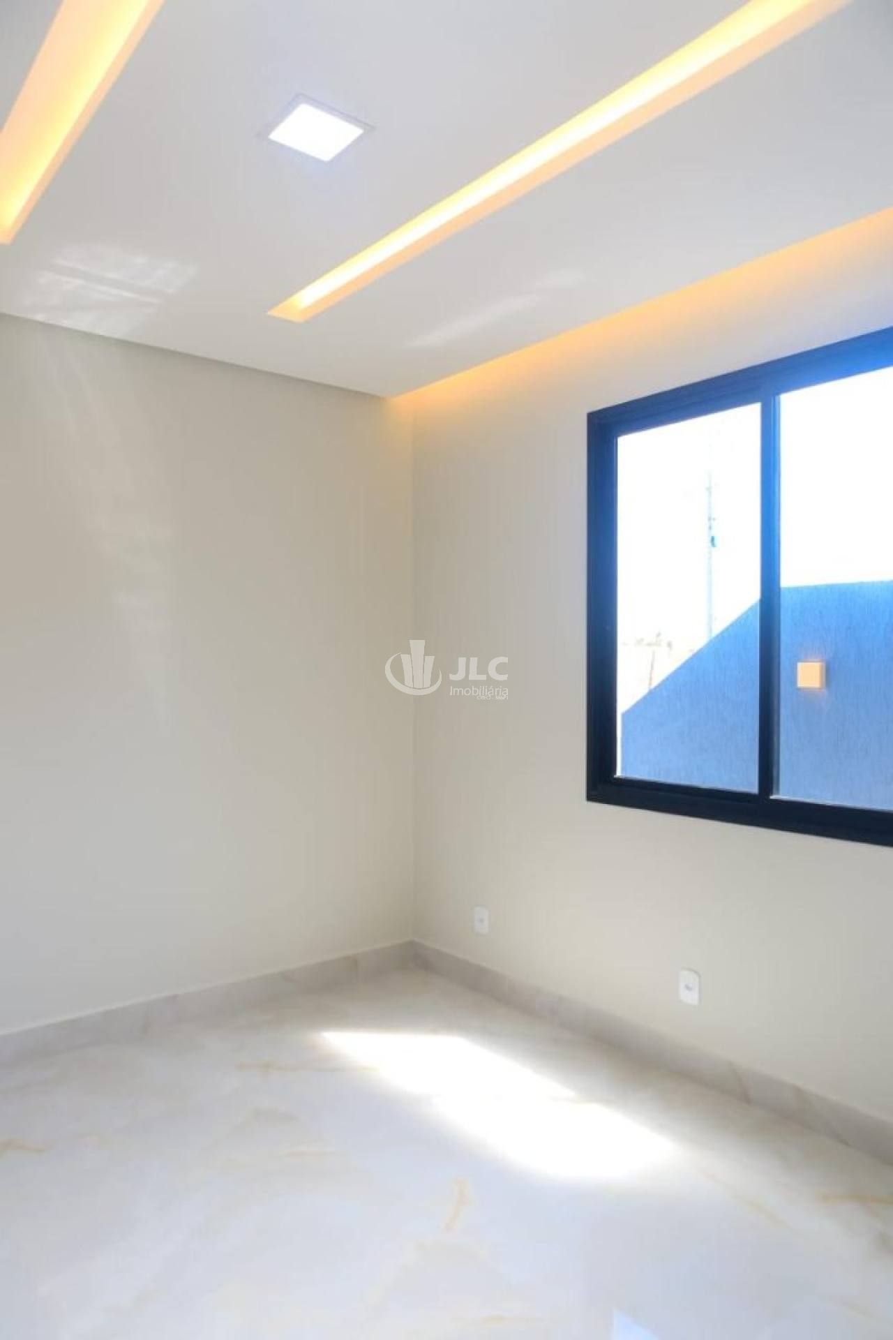 Casa de Alto Padrão à Venda - Condomínio Padang