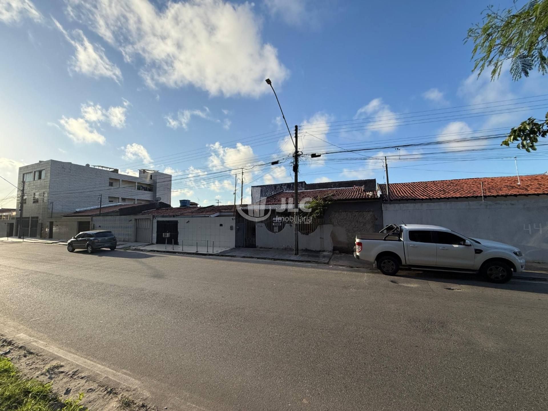 Excelente Casa à Venda