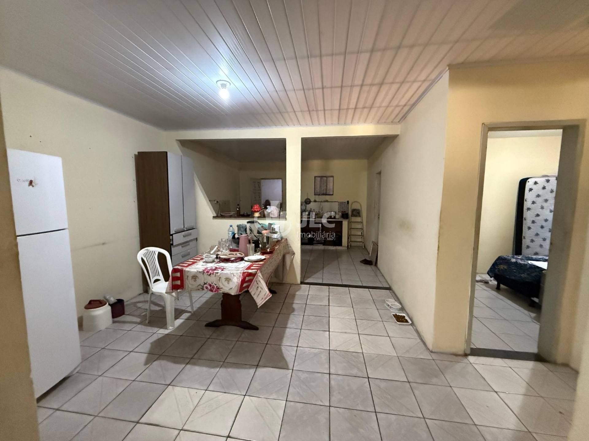Excelente Casa à Venda