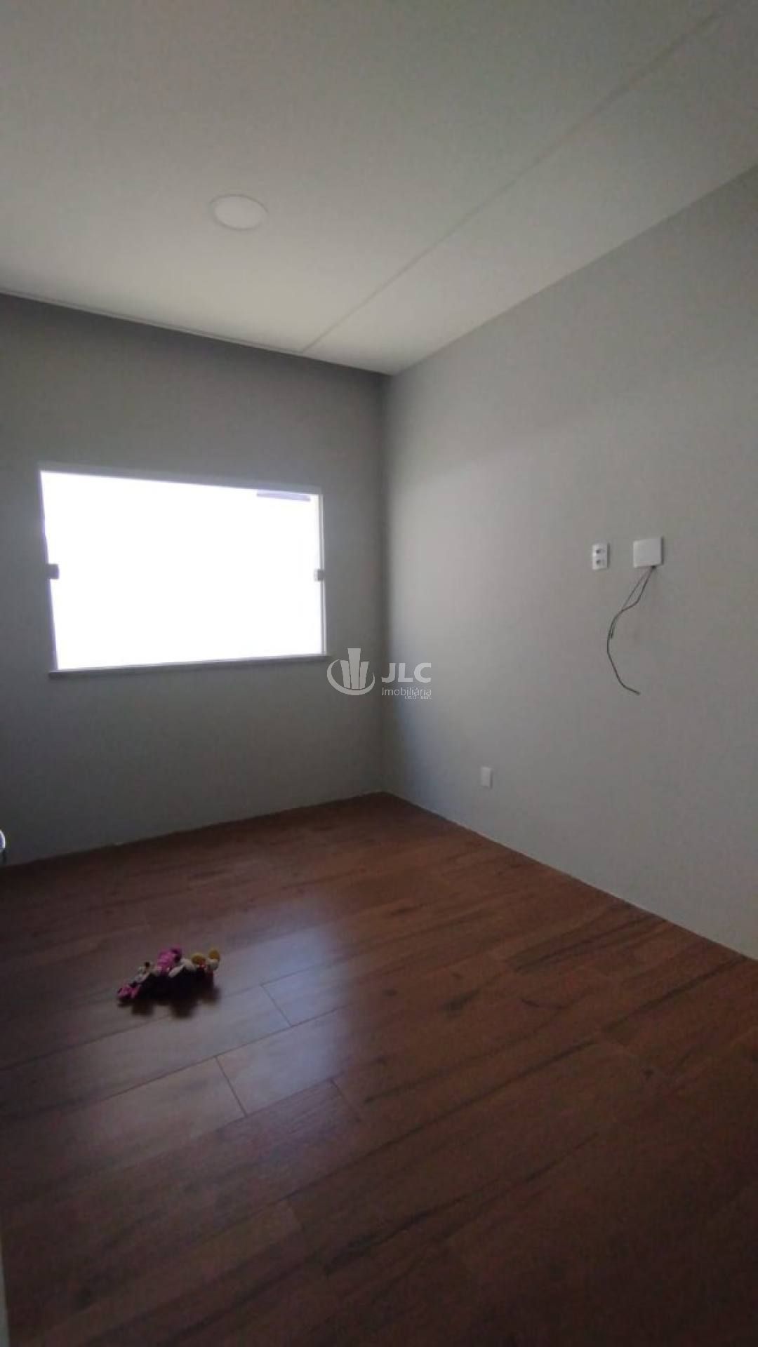 Casa para Alugar no Condomínio Terras Alphaville 2 – Conforto e Sofisticação!