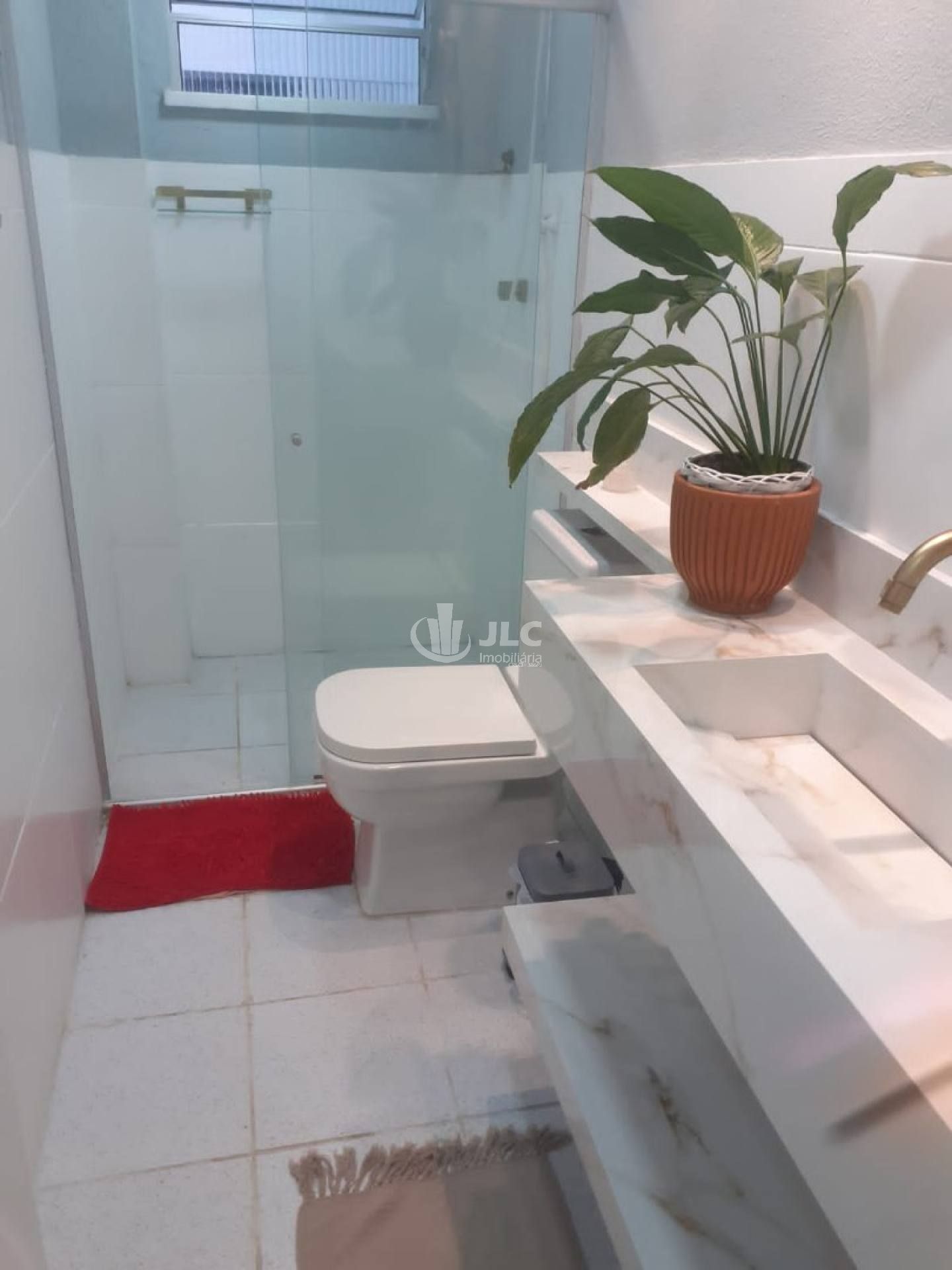 Apartamento à Venda no Condomínio Portal da Barra