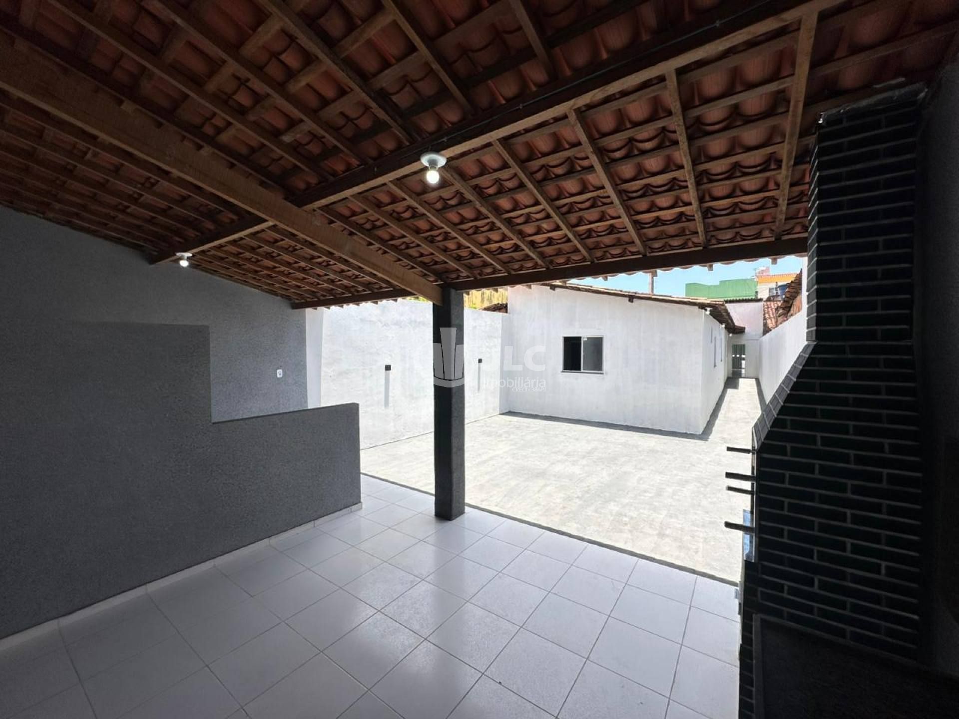 Excelente Casa à Venda no Bugio