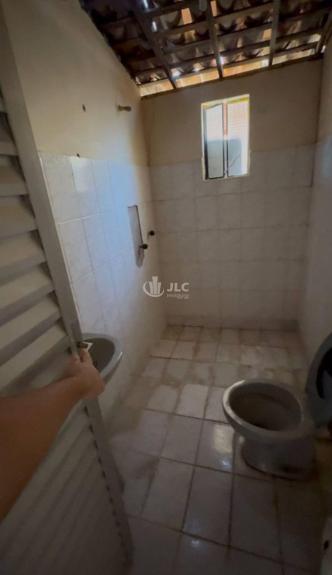 Casa à Venda – Conjunto João Alves