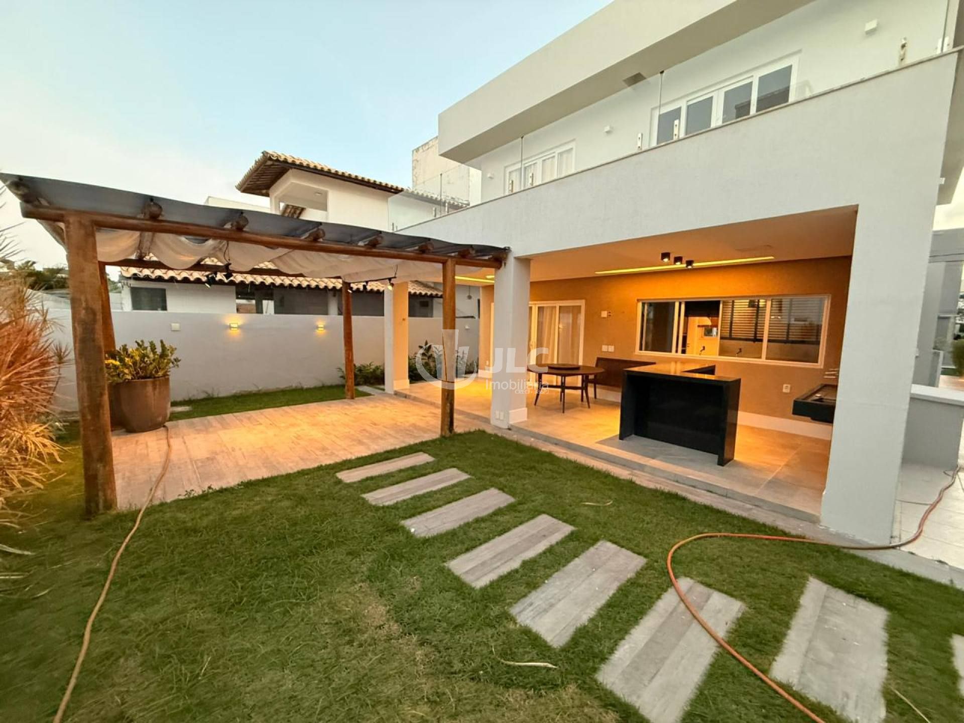 Casa Exclusiva no Condomínio Ravines – Aruana