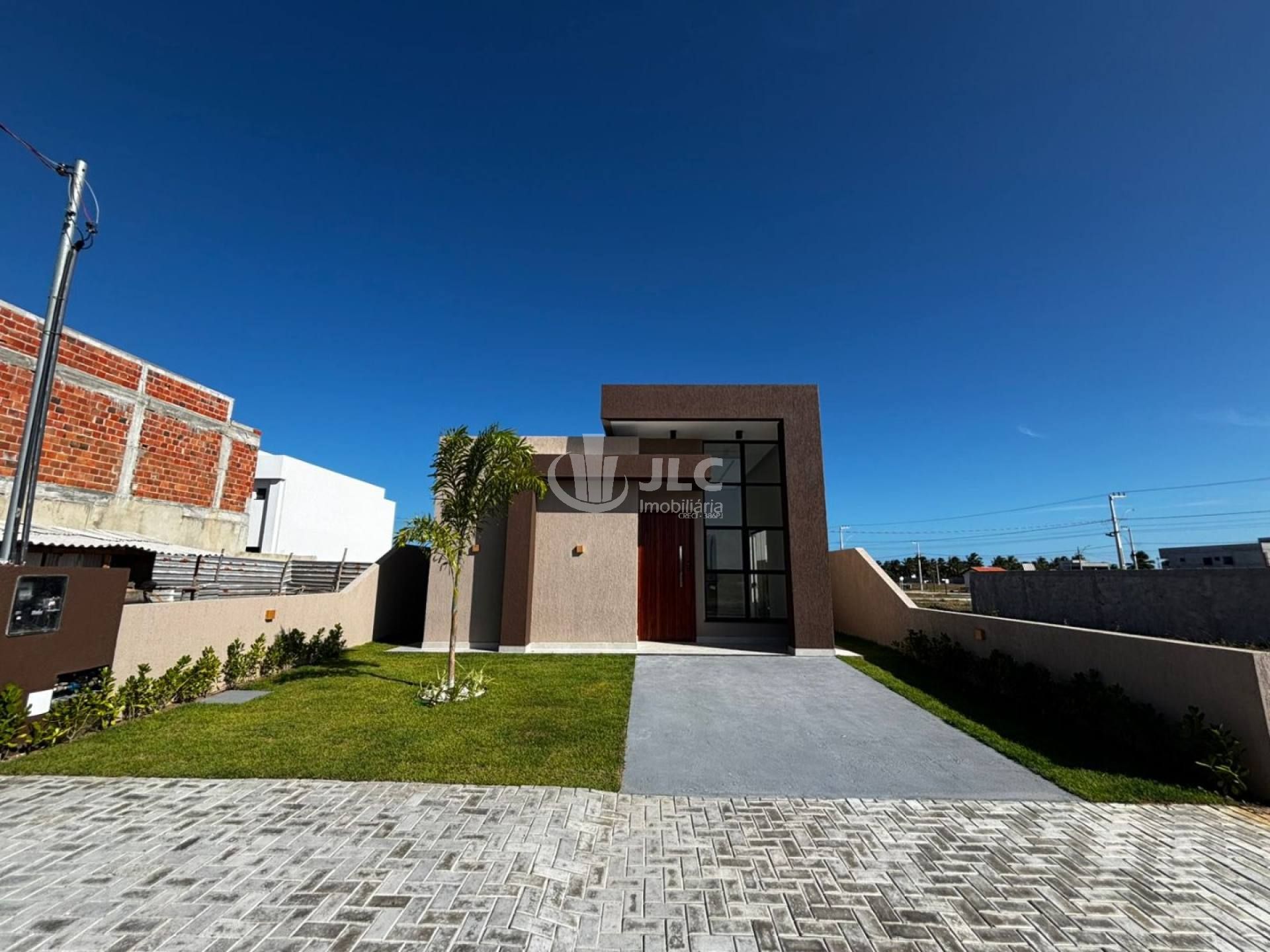 Excelente Casa à Venda - Condomínio Villaredo Barra