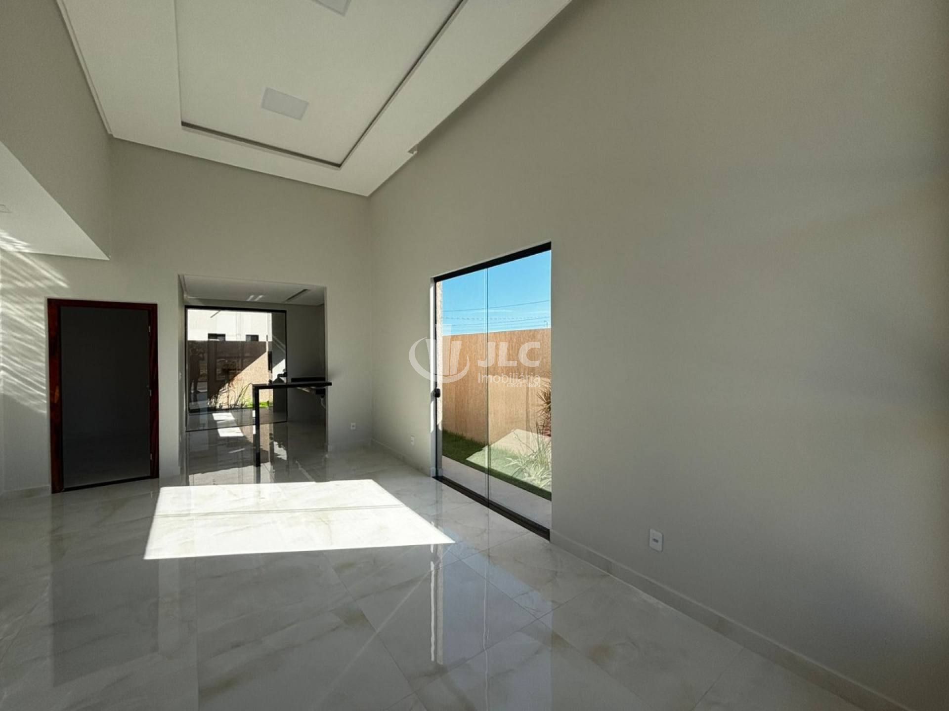 Excelente Casa à Venda - Condomínio Villaredo Barra