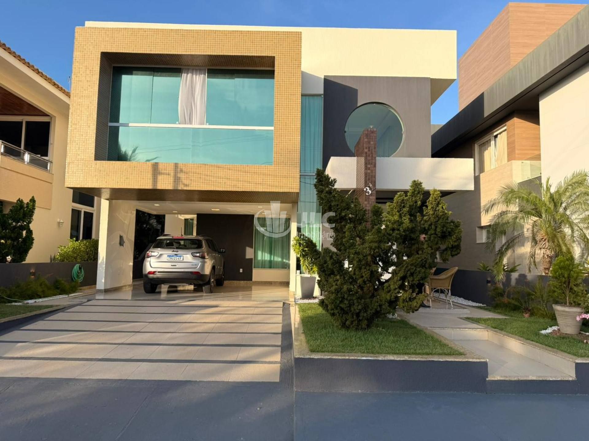 CASA ALTO PADRÃO - CONDOMÍNIO RAVINES