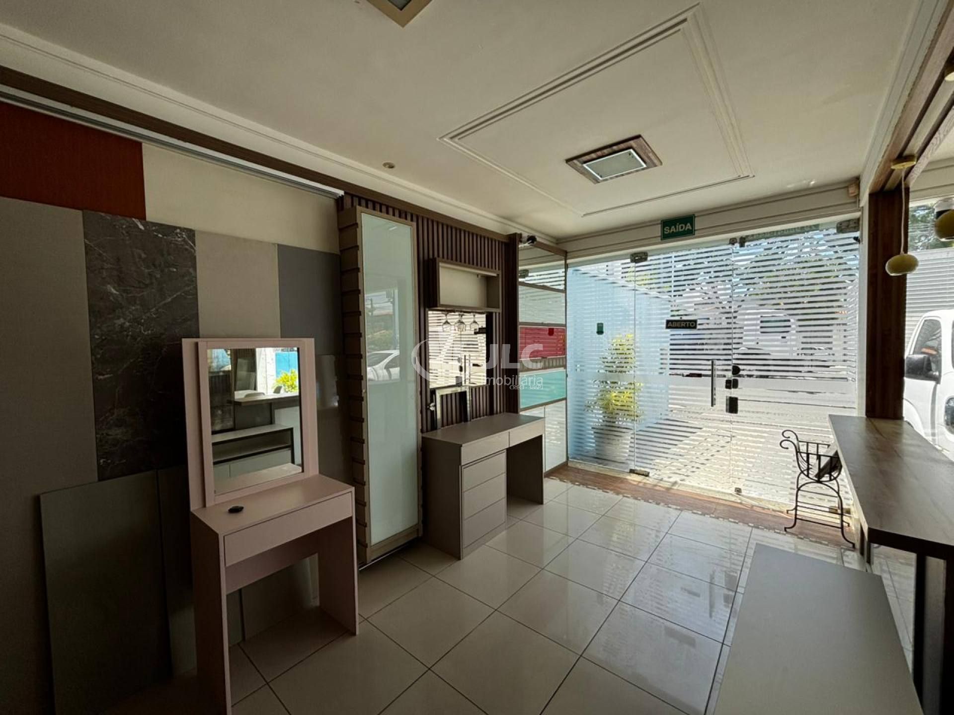 Casa à Venda – Excelente localização!!!