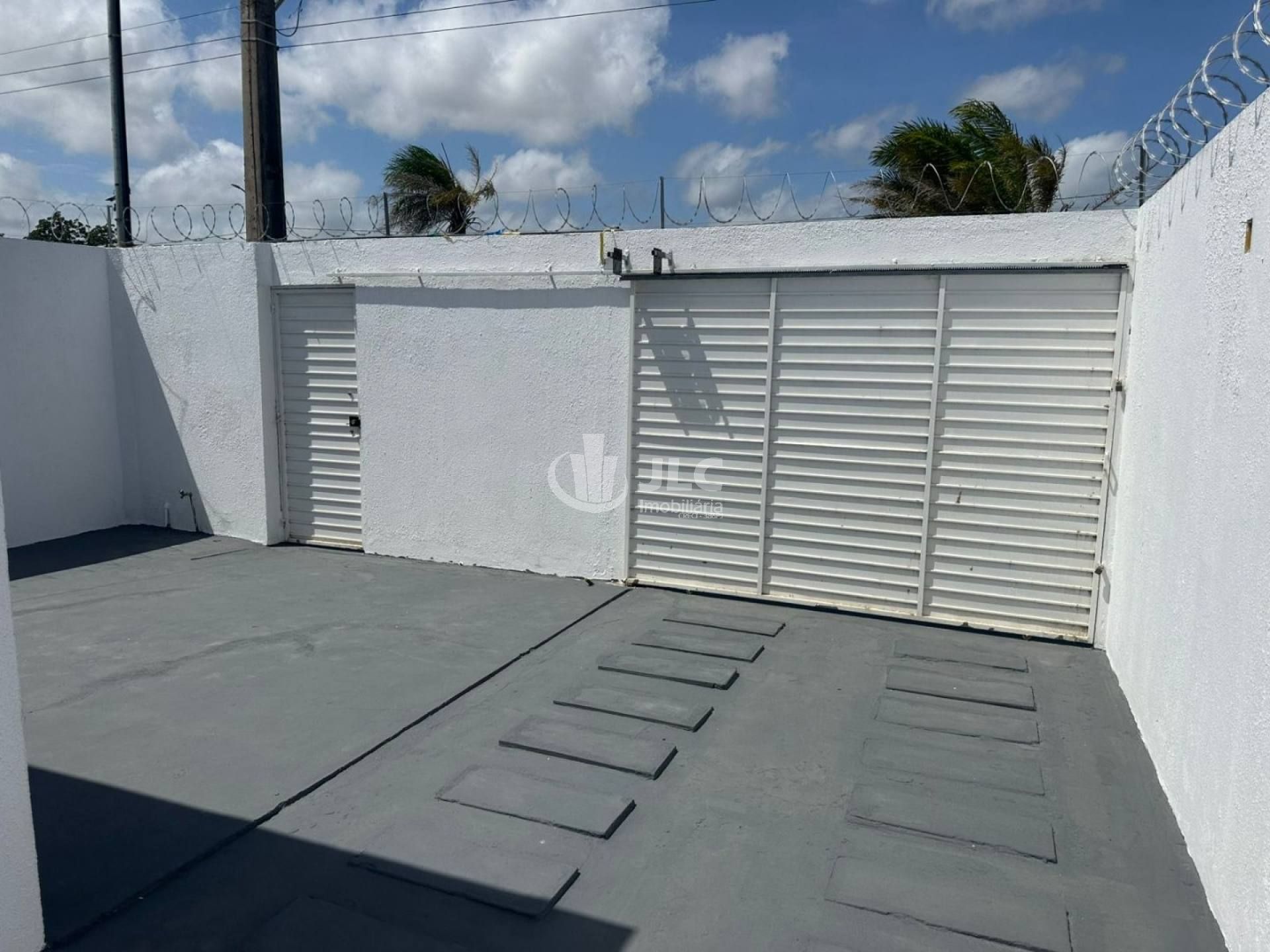 Casa à Venda – Porto Poxim