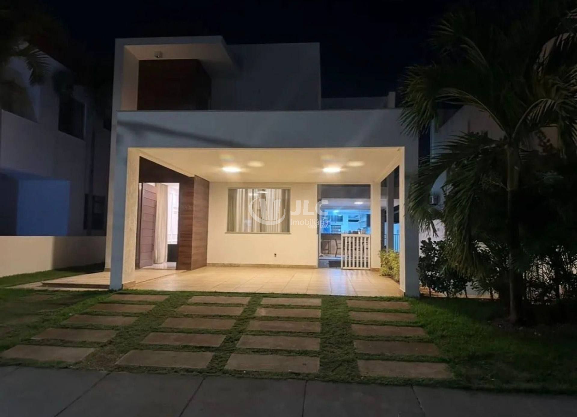 Casa de Alto Padrão Para locação- bairro Aruana