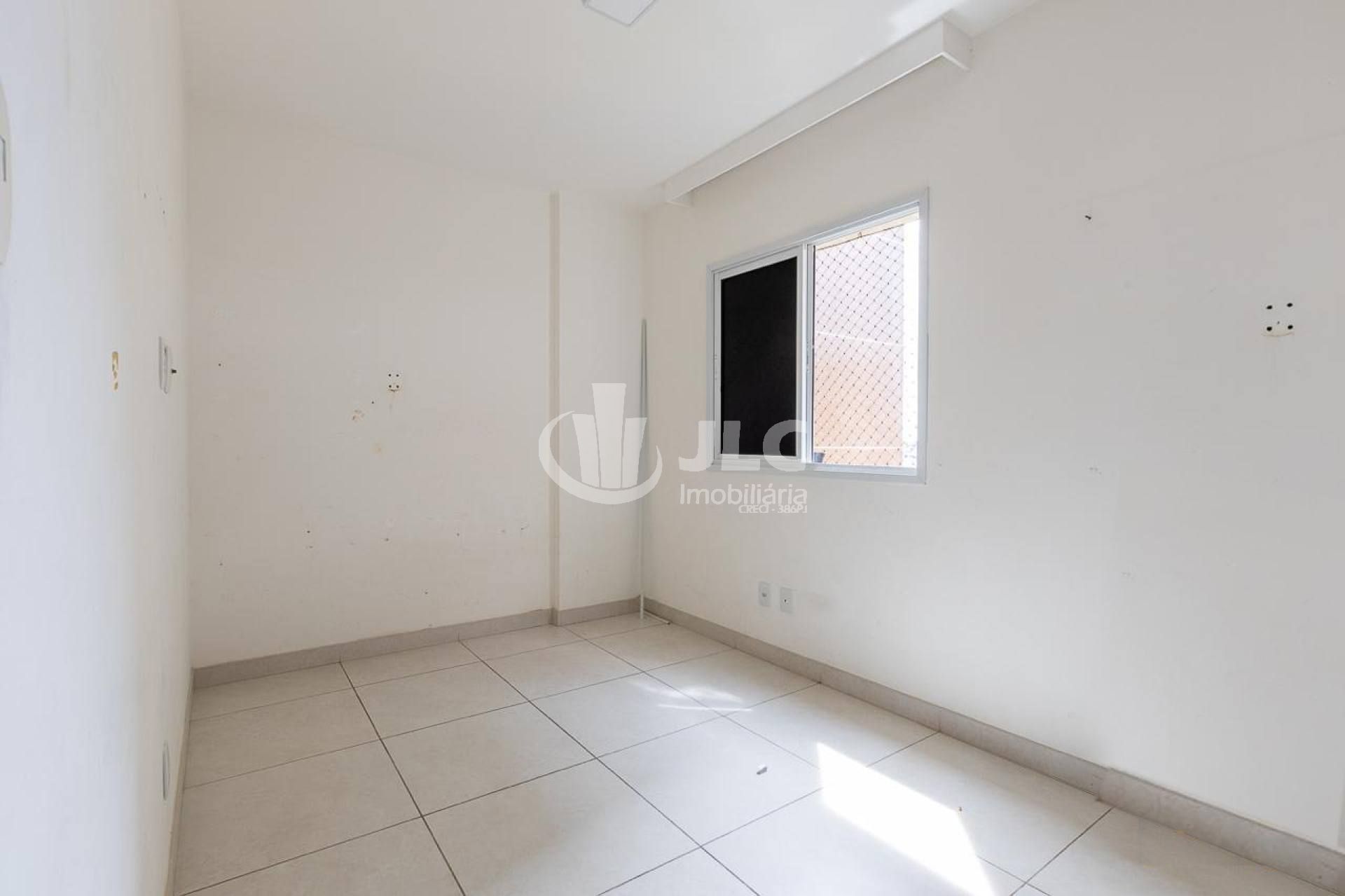 Apartamento à Venda no Condomínio L´ Essense Jardins