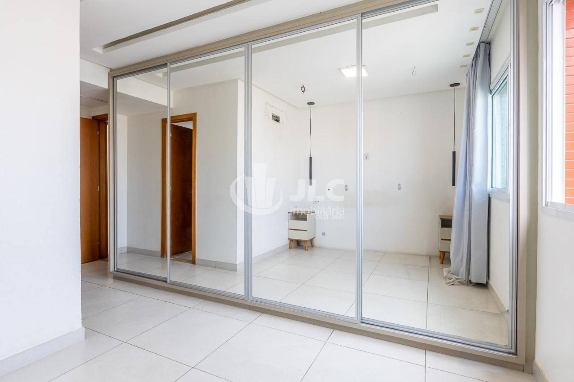 Apartamento à Venda no Condomínio L´ Essense Jardins