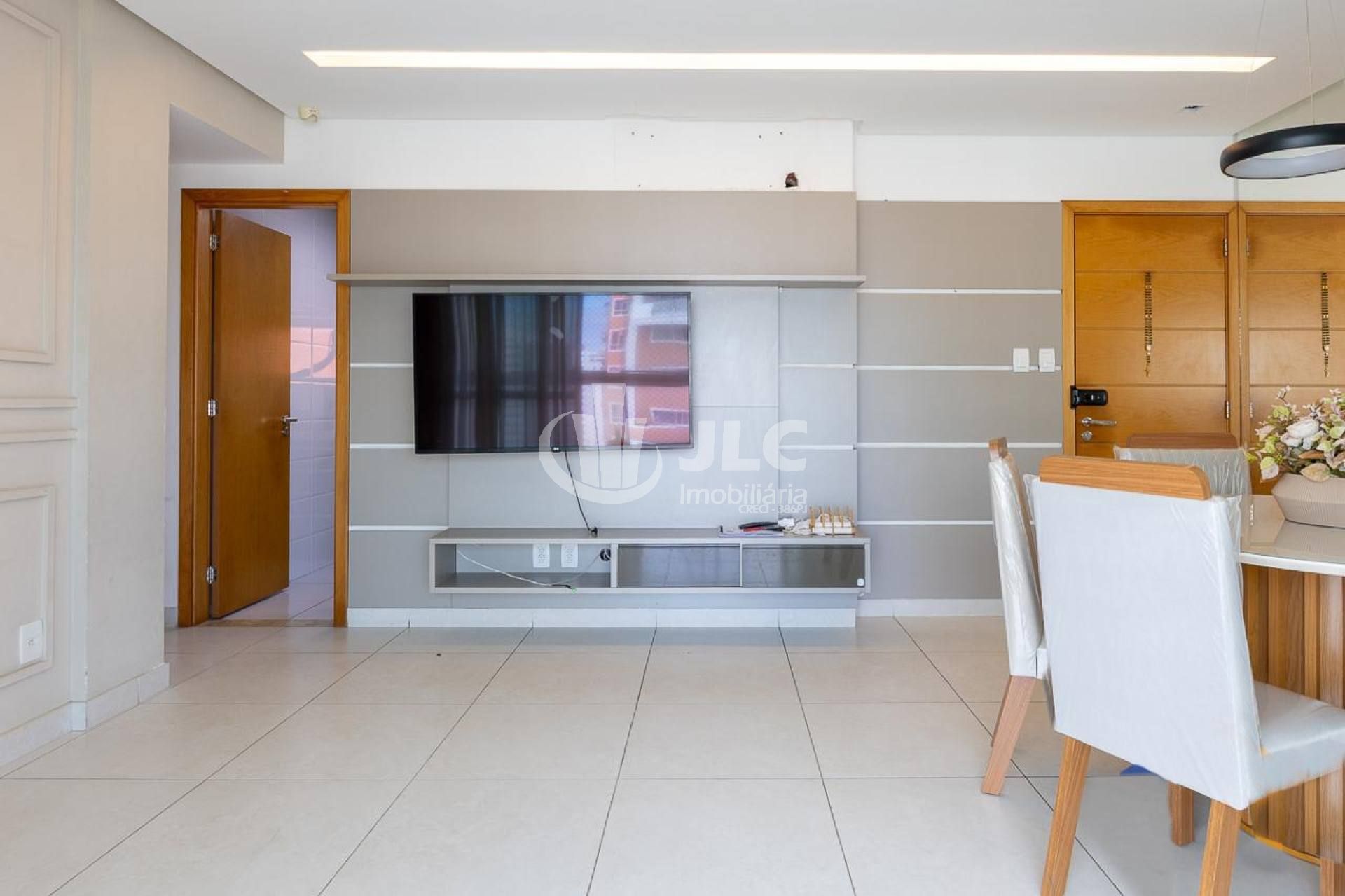 Apartamento à Venda no Condomínio L´ Essense Jardins