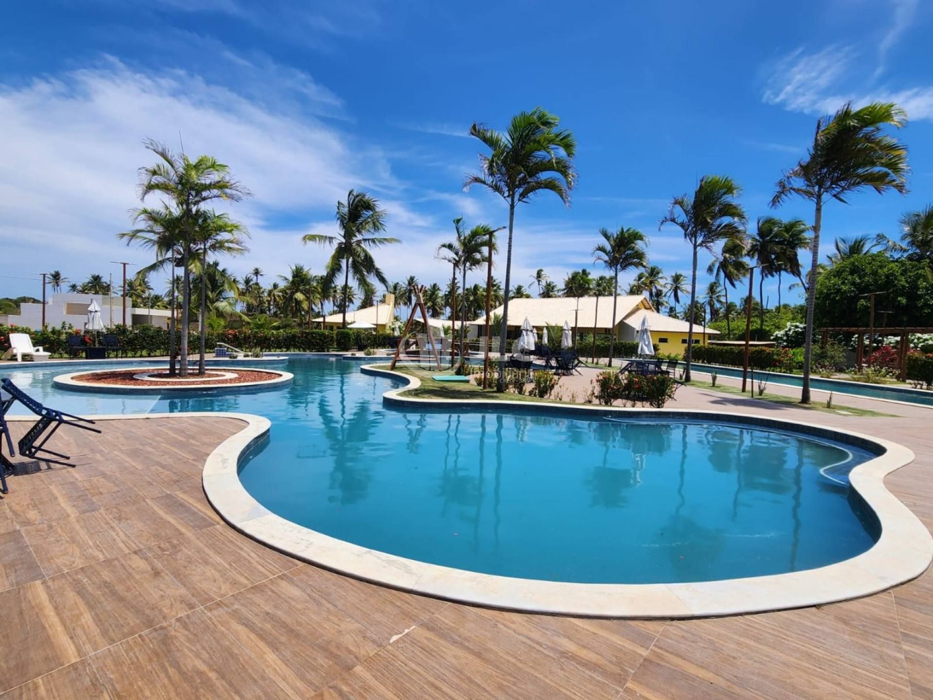 LOTE NO CONDOMÍNIO MALUÍ - BARRA DOS COQUEIROS