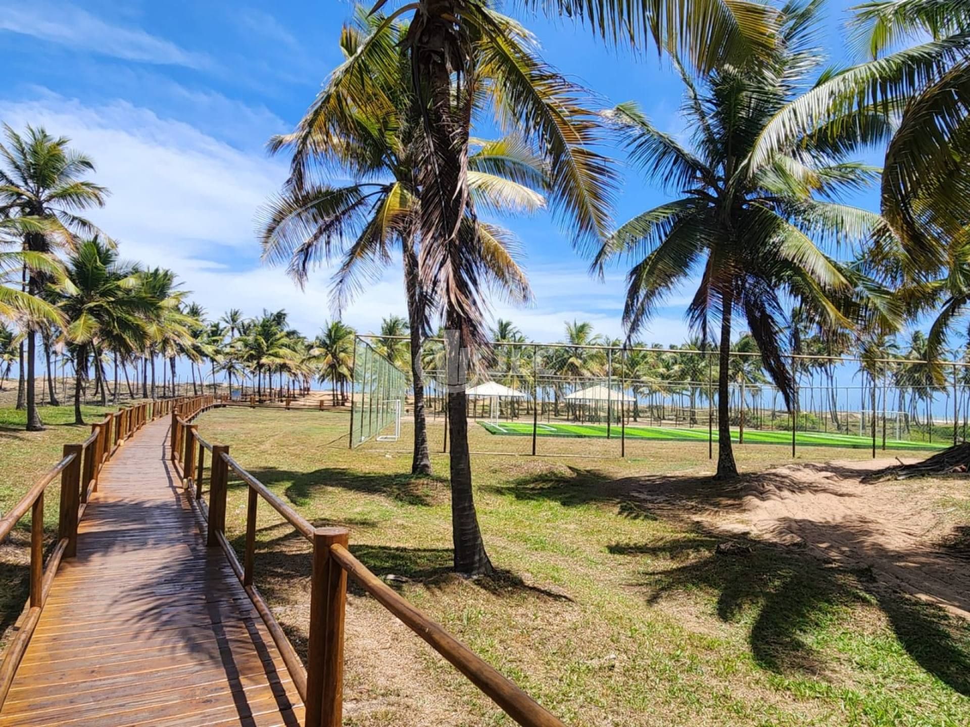 LOTE NO CONDOMÍNIO MALUÍ - BARRA DOS COQUEIROS