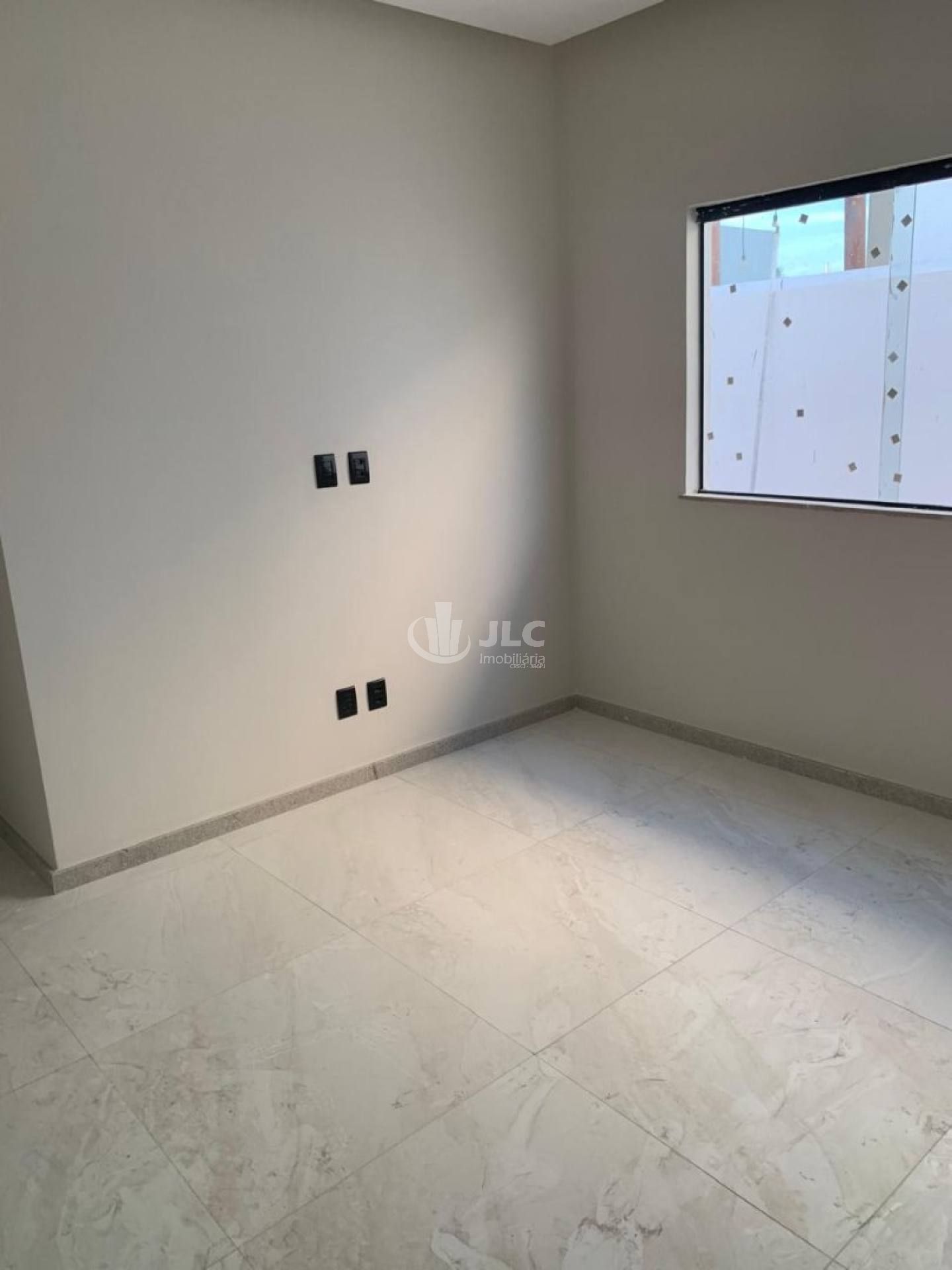 Casa no Condomínio Sol e Praia