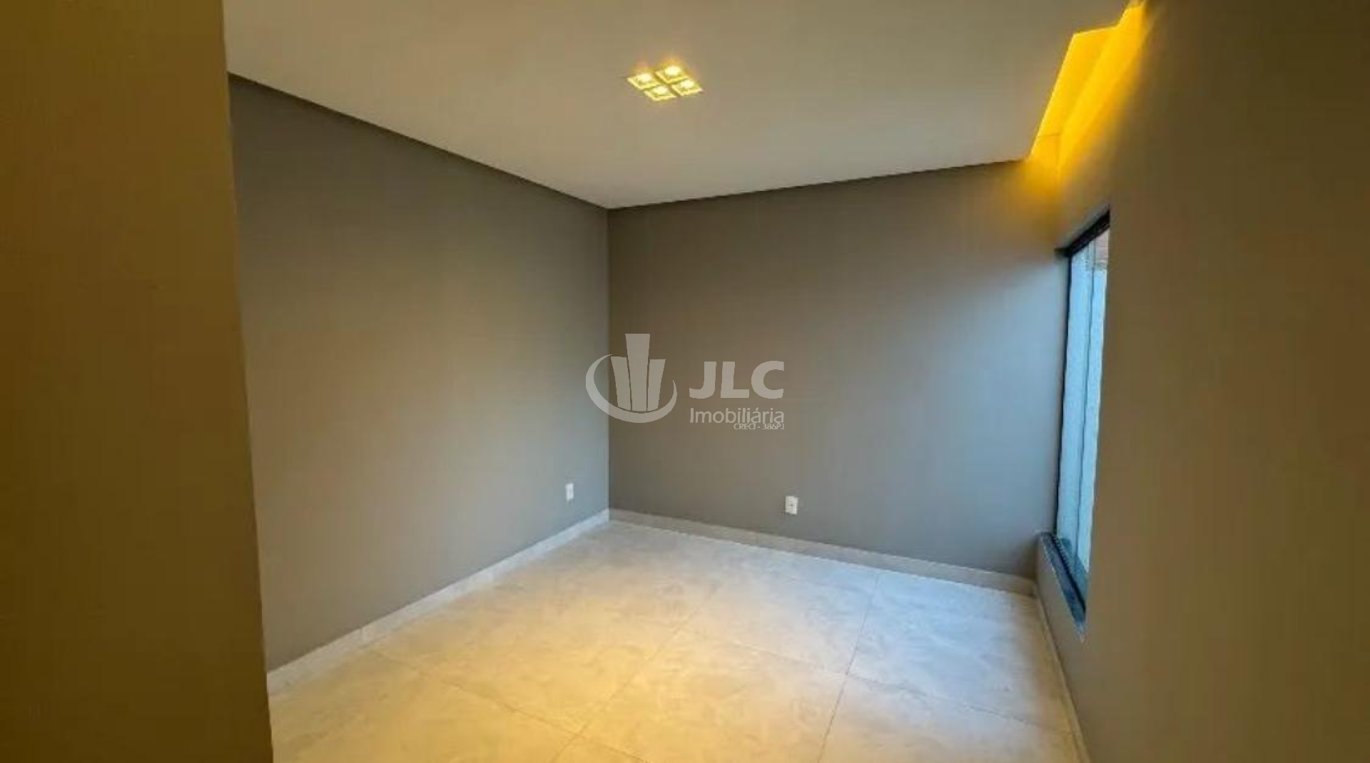 Casa à venda no Luar da Barra - Barra dos Coqueiros