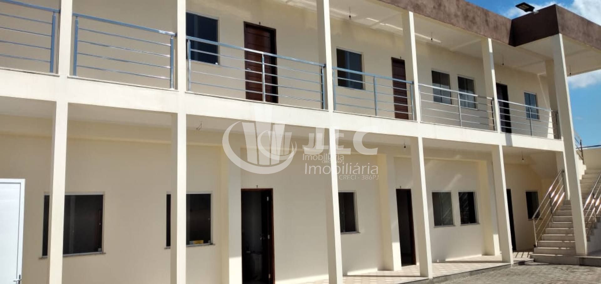 CASA  EM NOSSA SENHORA DA GLÓRIA (003) Semimobiliado