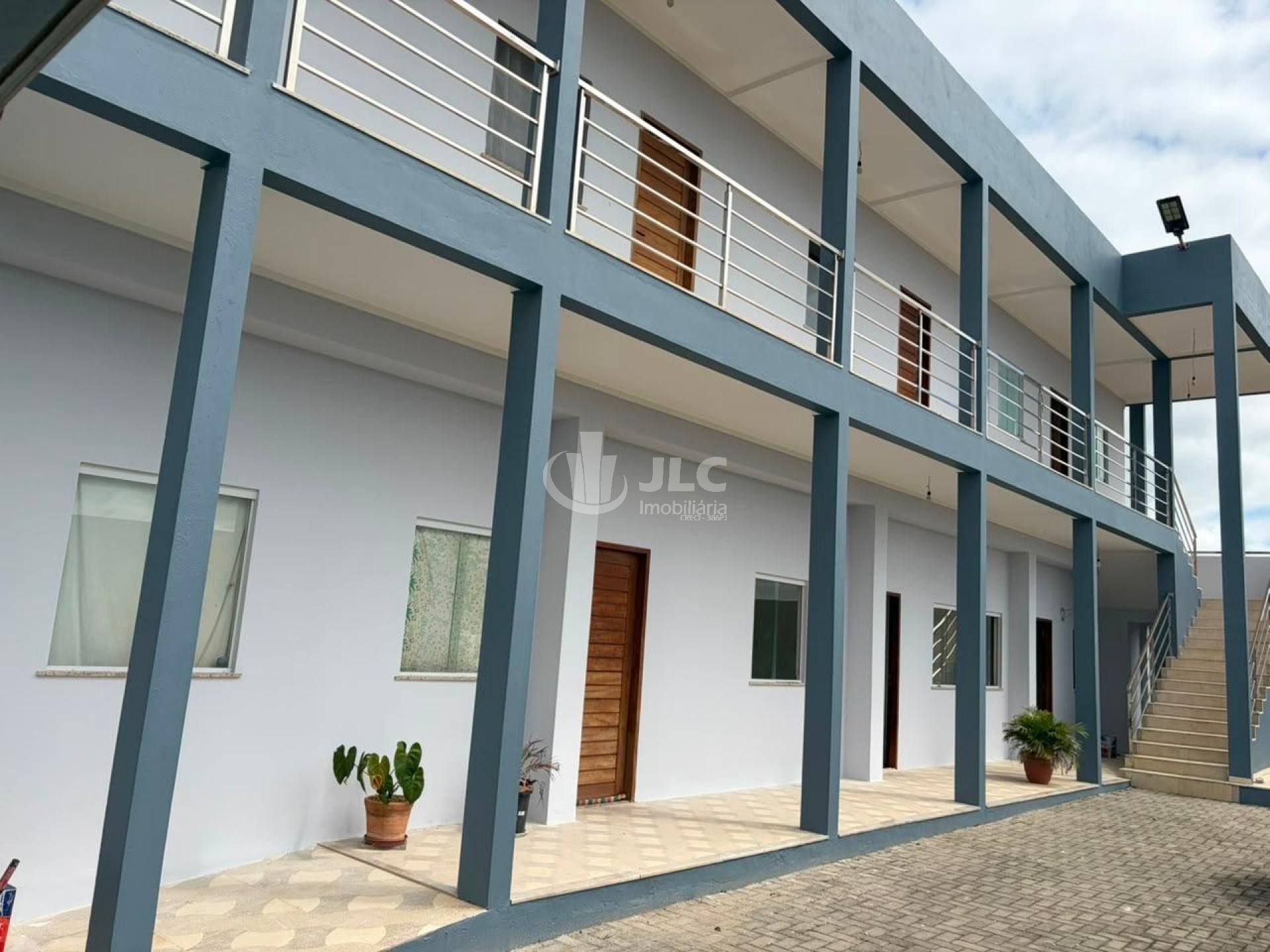 CASA  EM NOSSA SENHORA DA GLÓRIA (003) Semimobiliado