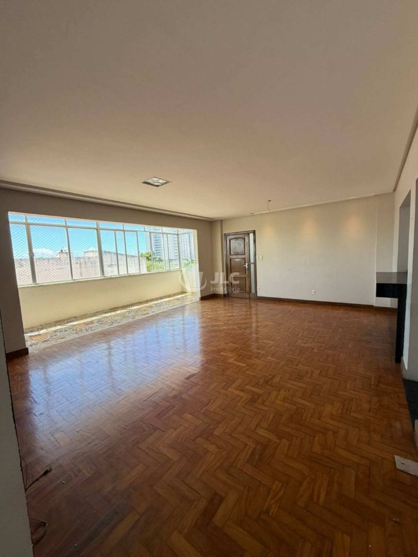 Edifício Antônio Rollemberg