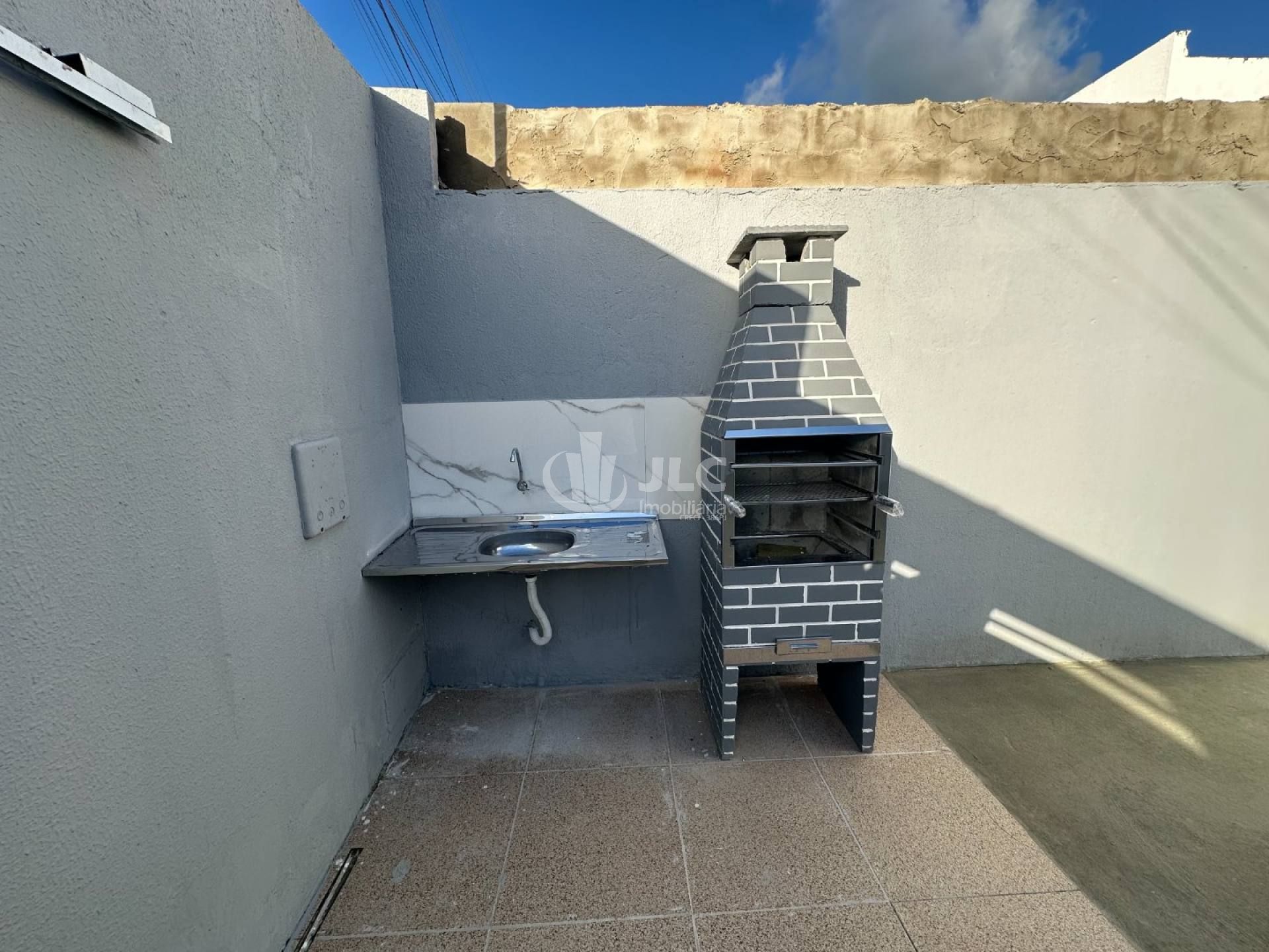 CASA RECÉM-REFORMADA  NA PIABETA
