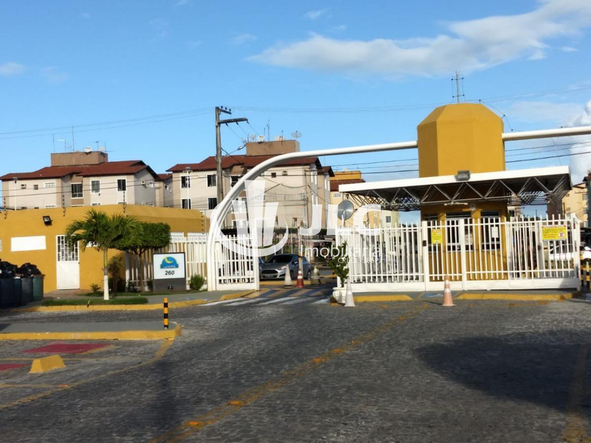 Condomínio Luar da Praia (MOBILIADO)