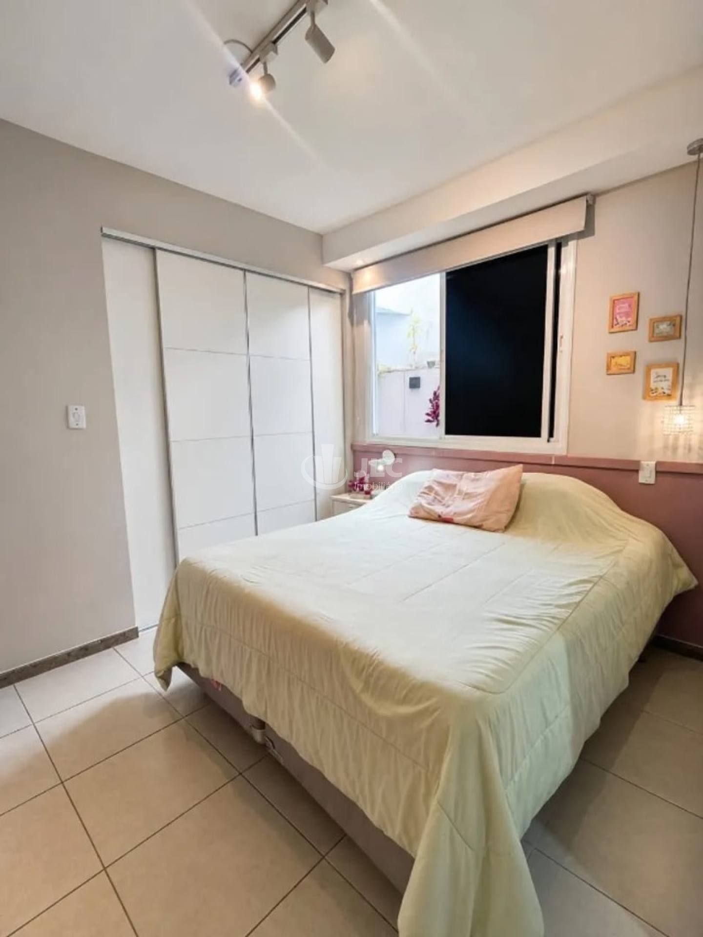 Residência Parque Marine