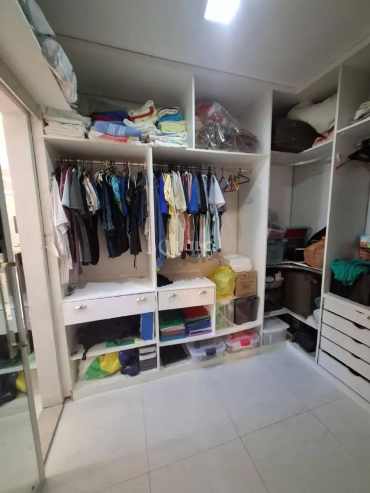 Residência Parque Marine