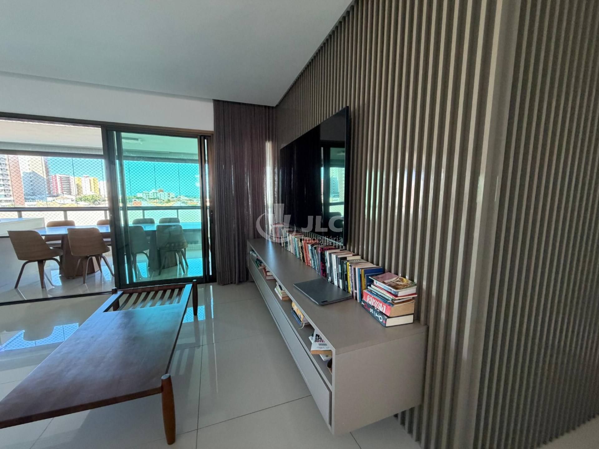 Marinas Art Residence