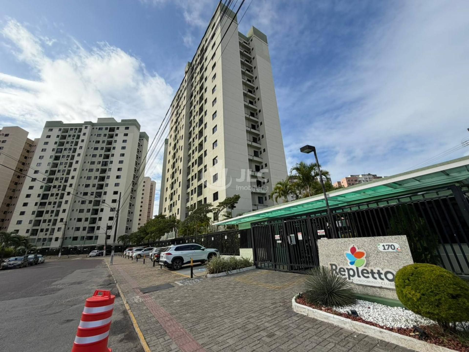 Repletto Condomínio Clube