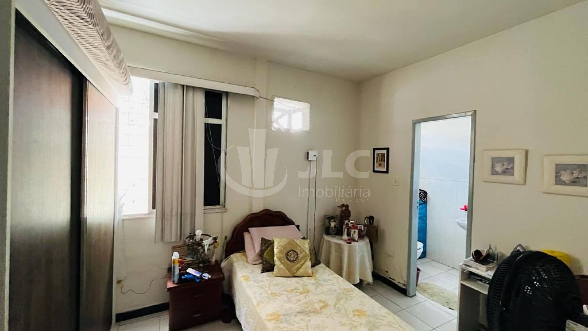Casa na Rua de Santa Luzia (Excelente Casa para ponto comercial)