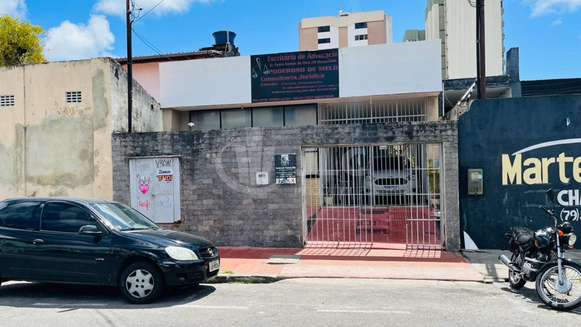 Casa na Rua de Santa Luzia (Excelente Casa para ponto comercial)
