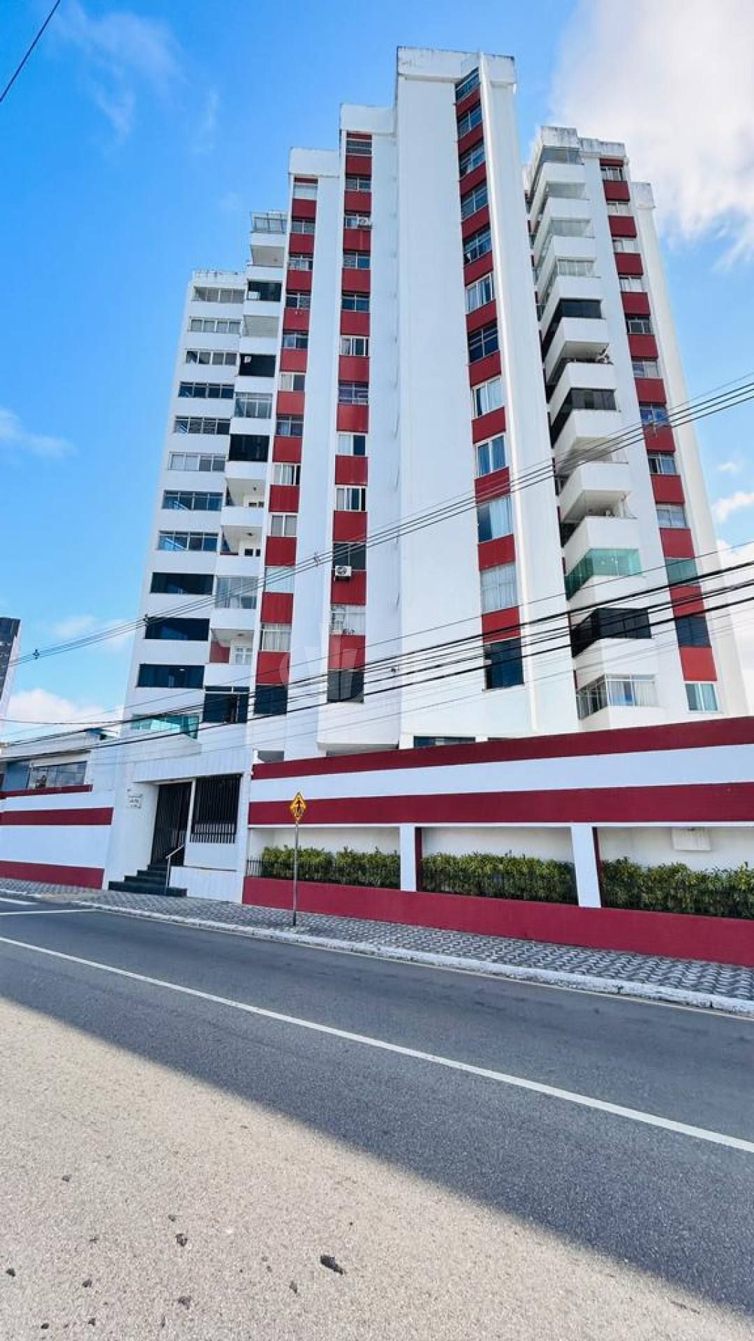Edifício Iate
