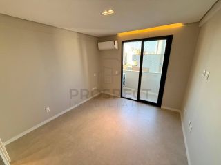 Apartamento 100% Reformado no Dionísio Torres