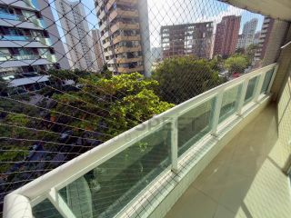 Duplex Sofisticado no Cocó – Conforto, Estilo e Segurança